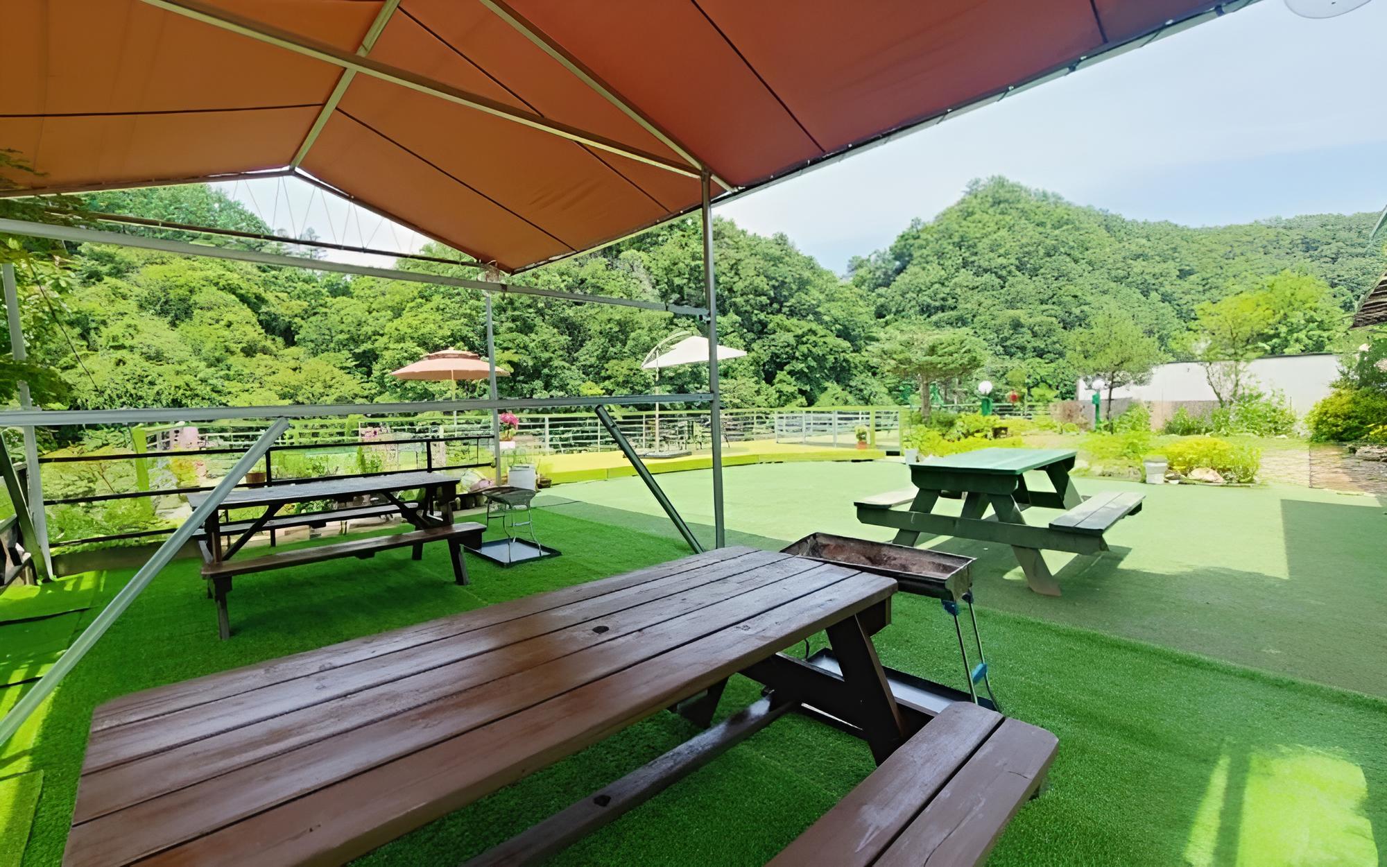 Gapyeong Green Garden Valley Pension