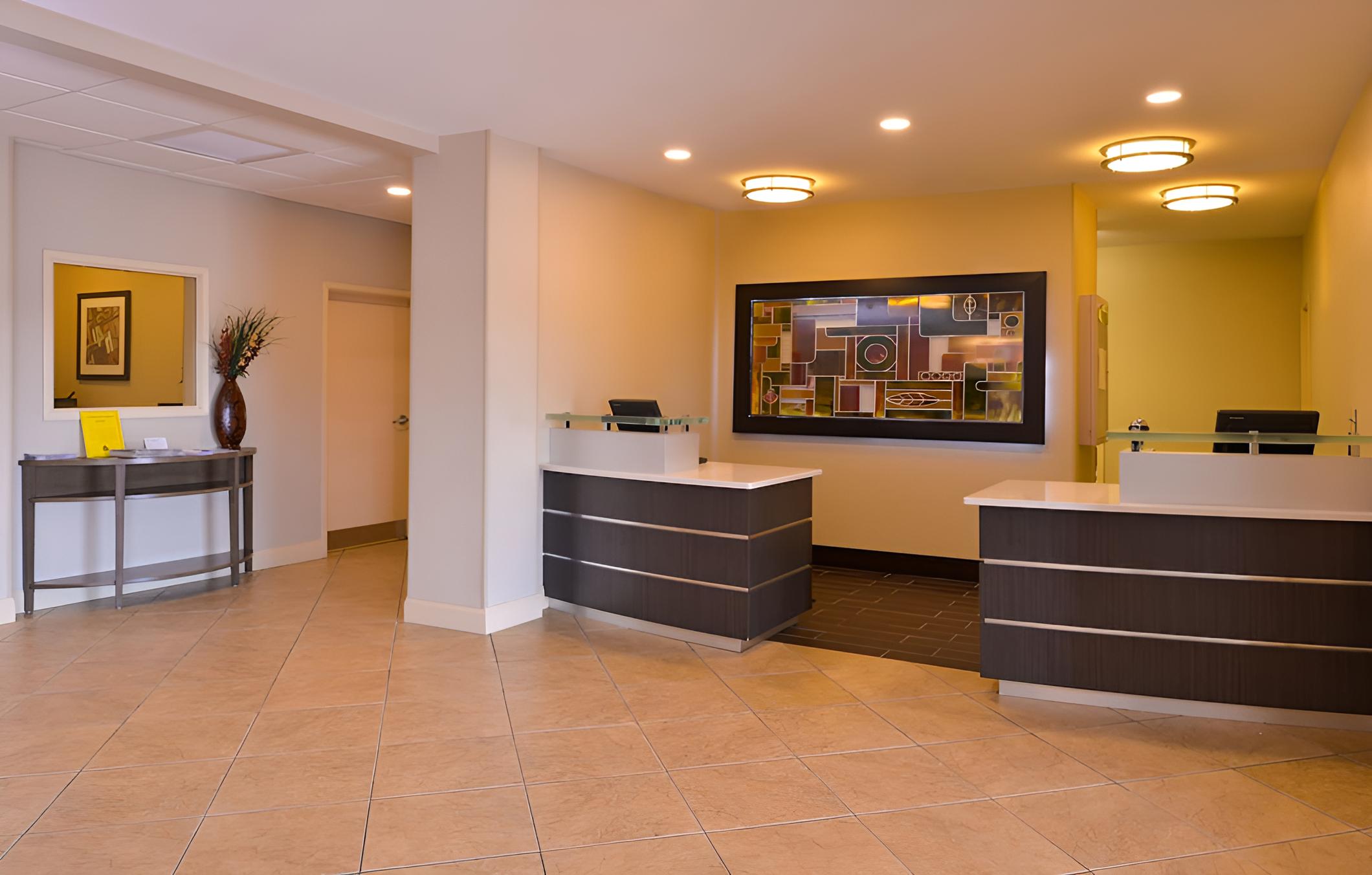 Lobby & Reception