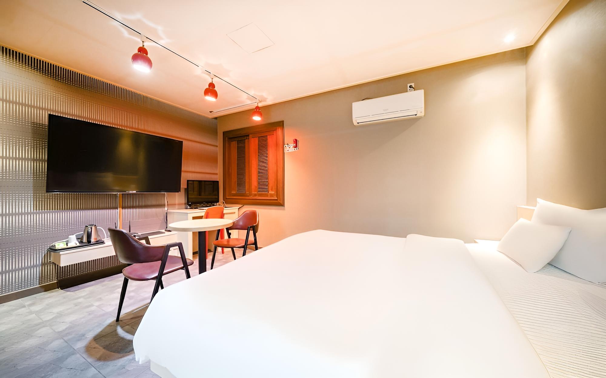 Busan Sasang Mr Brick Hotel view 2