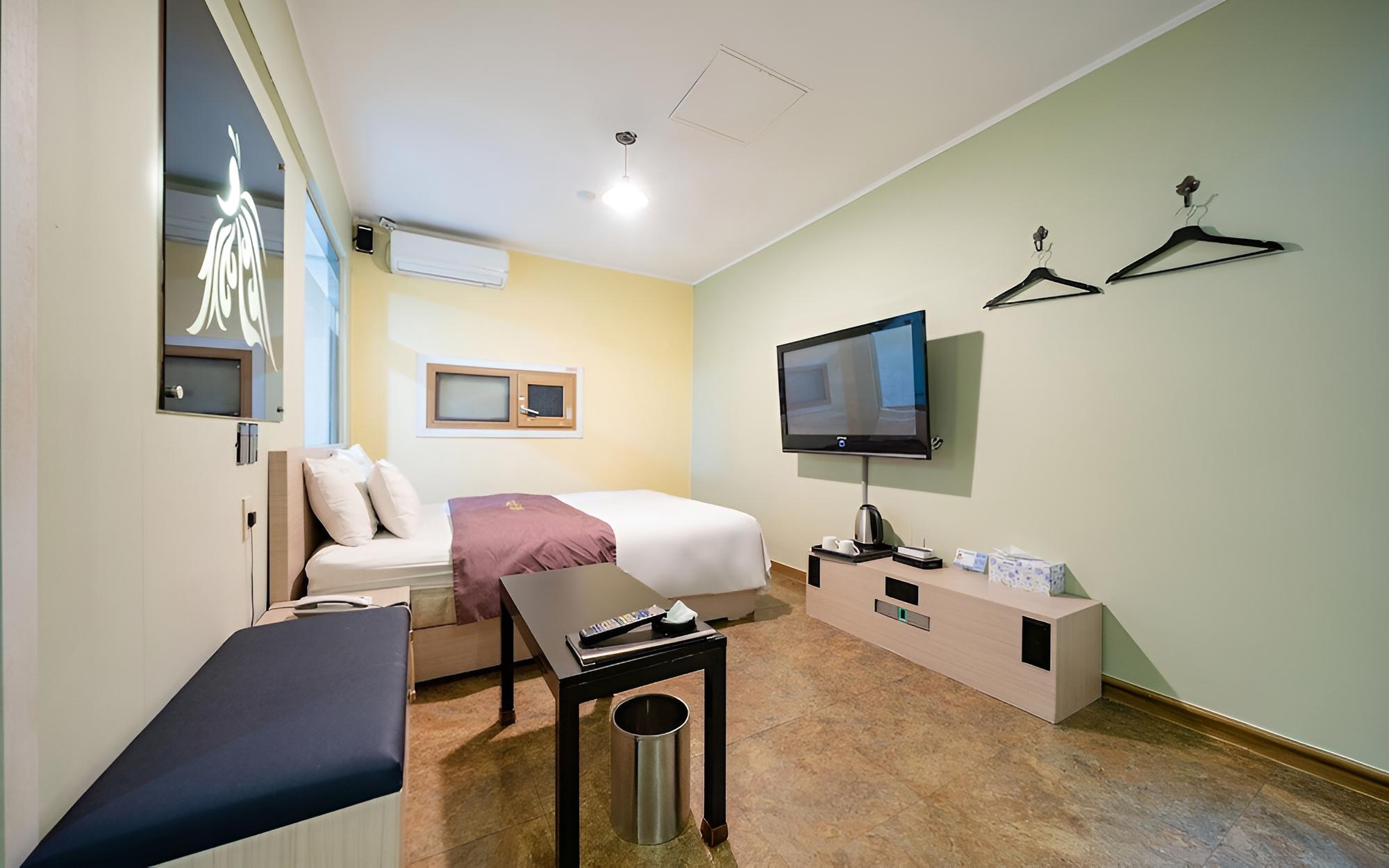 Incheon Red Dragonfly Hotel