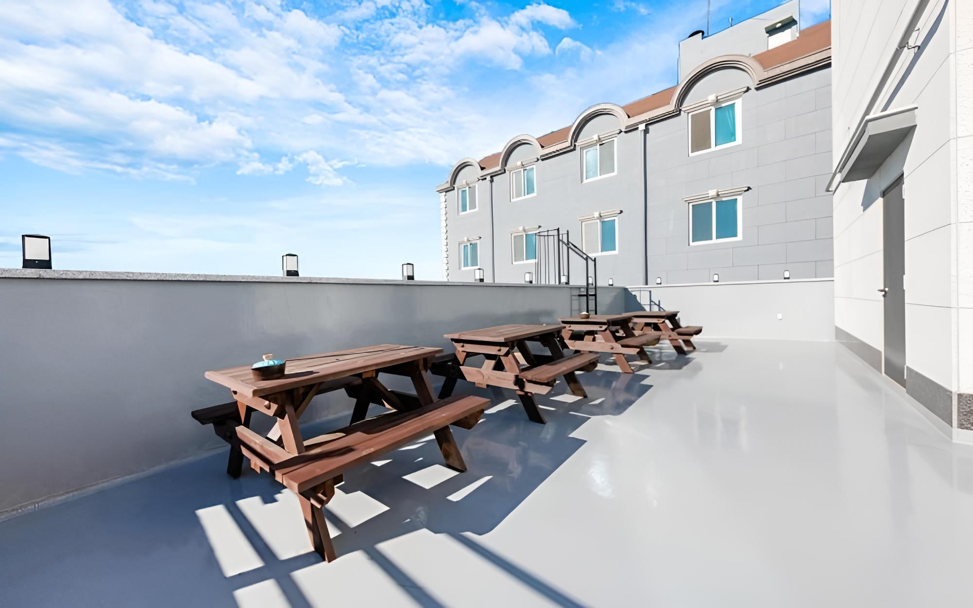 Gangneung Nishi Spa Pension view 2