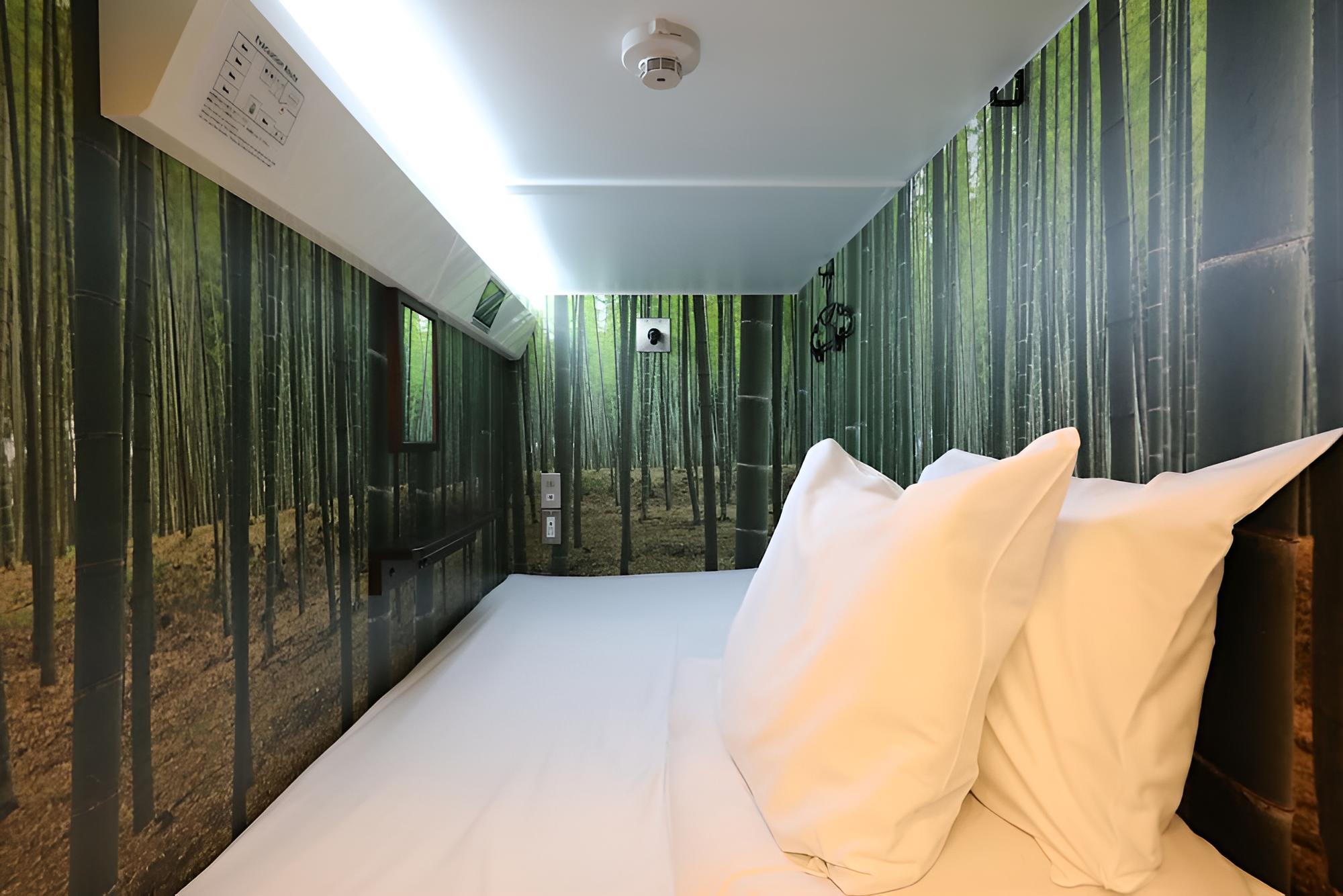 Shibuya Capsule Bamboo Hotel