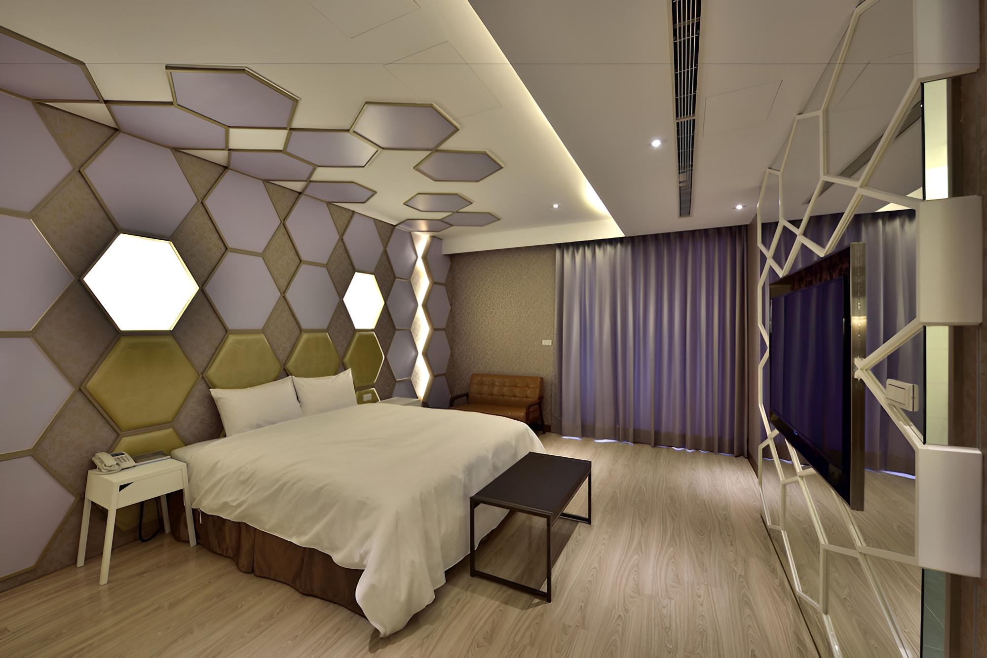 iHotel