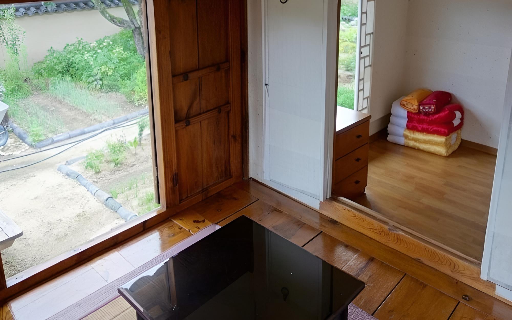 Bonghwa Sogang Hanok Gotaek Pension