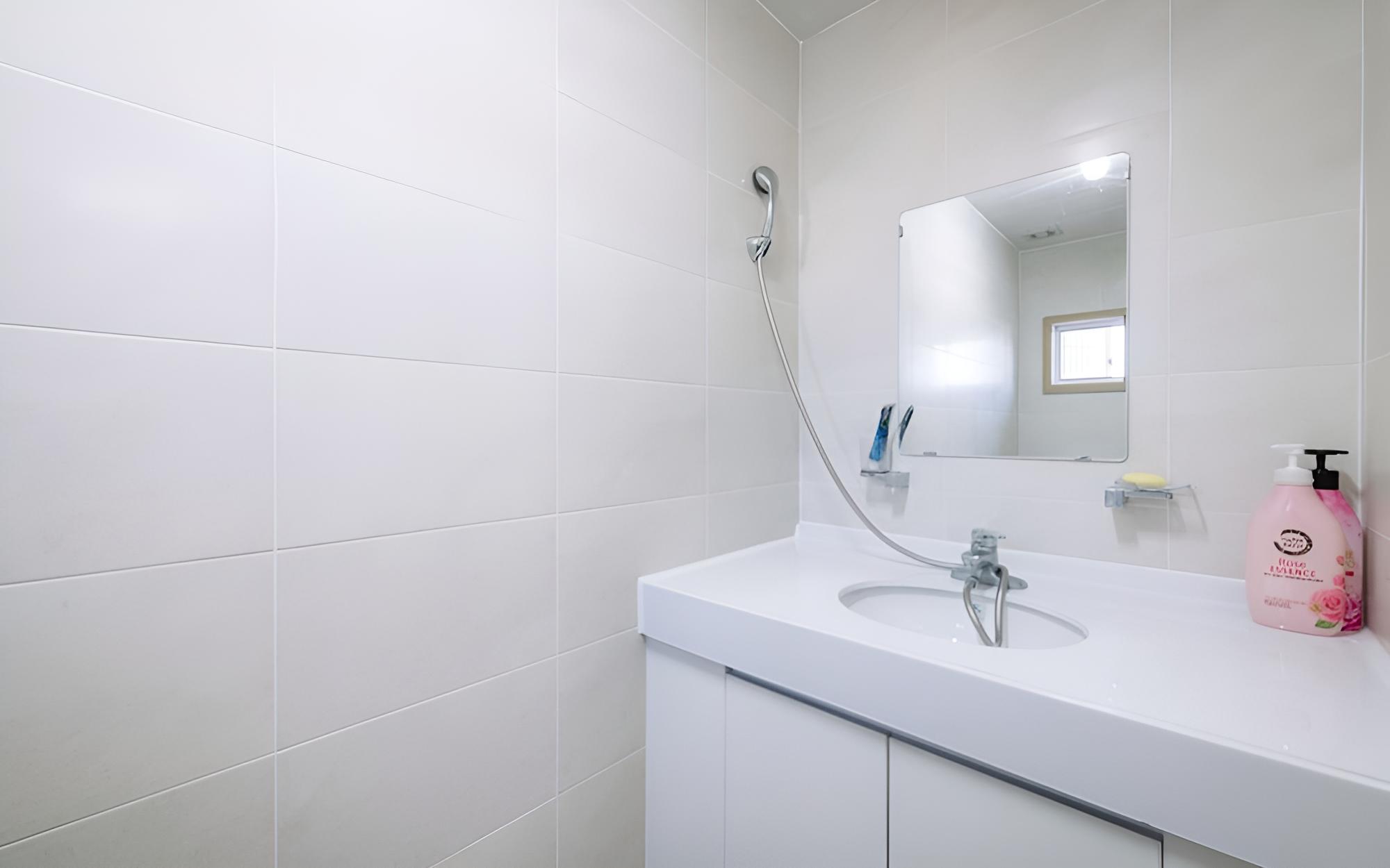 Daegu Seomun Hanok Guesthouse