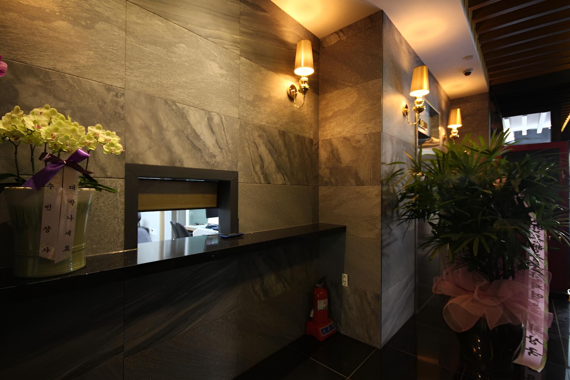 Ulsan Seongnam-dong Hotel Marr
