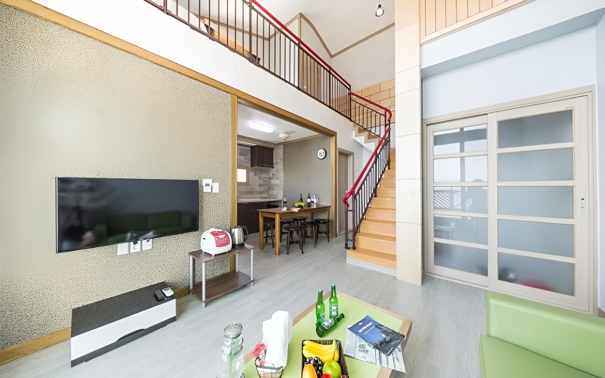 Yeosu Ailia Pension