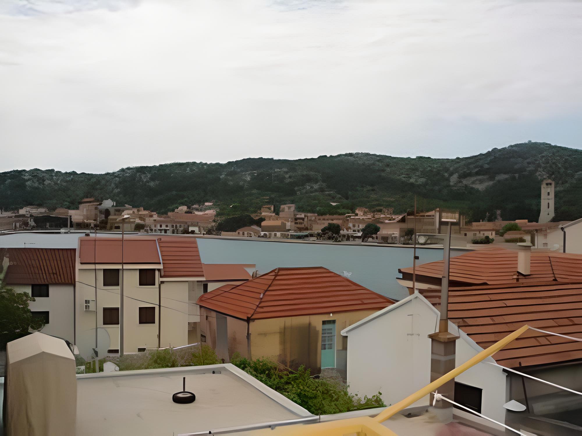 Marin - 200 m From Garden Festival - A1 view 3