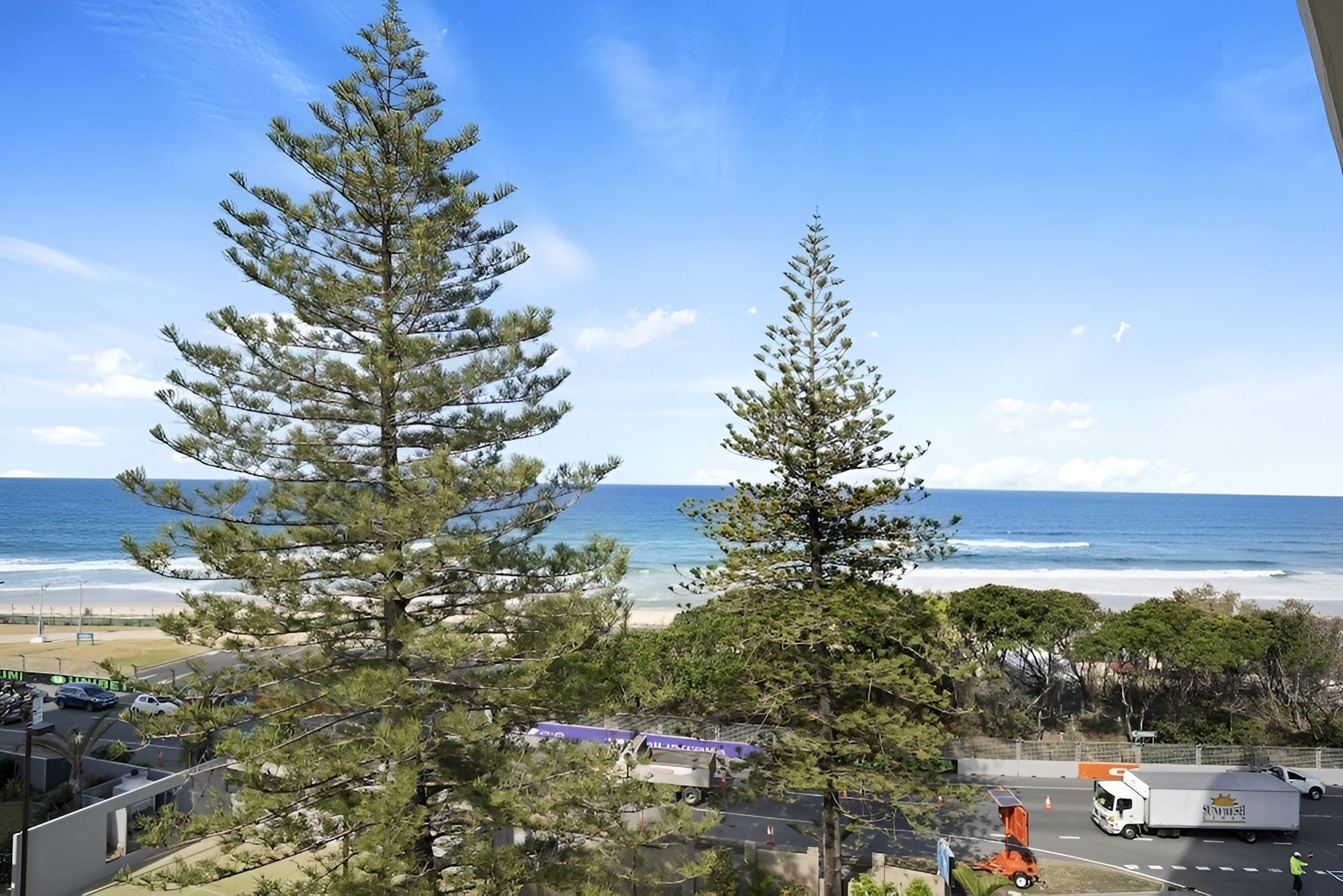 Narrowneck Court