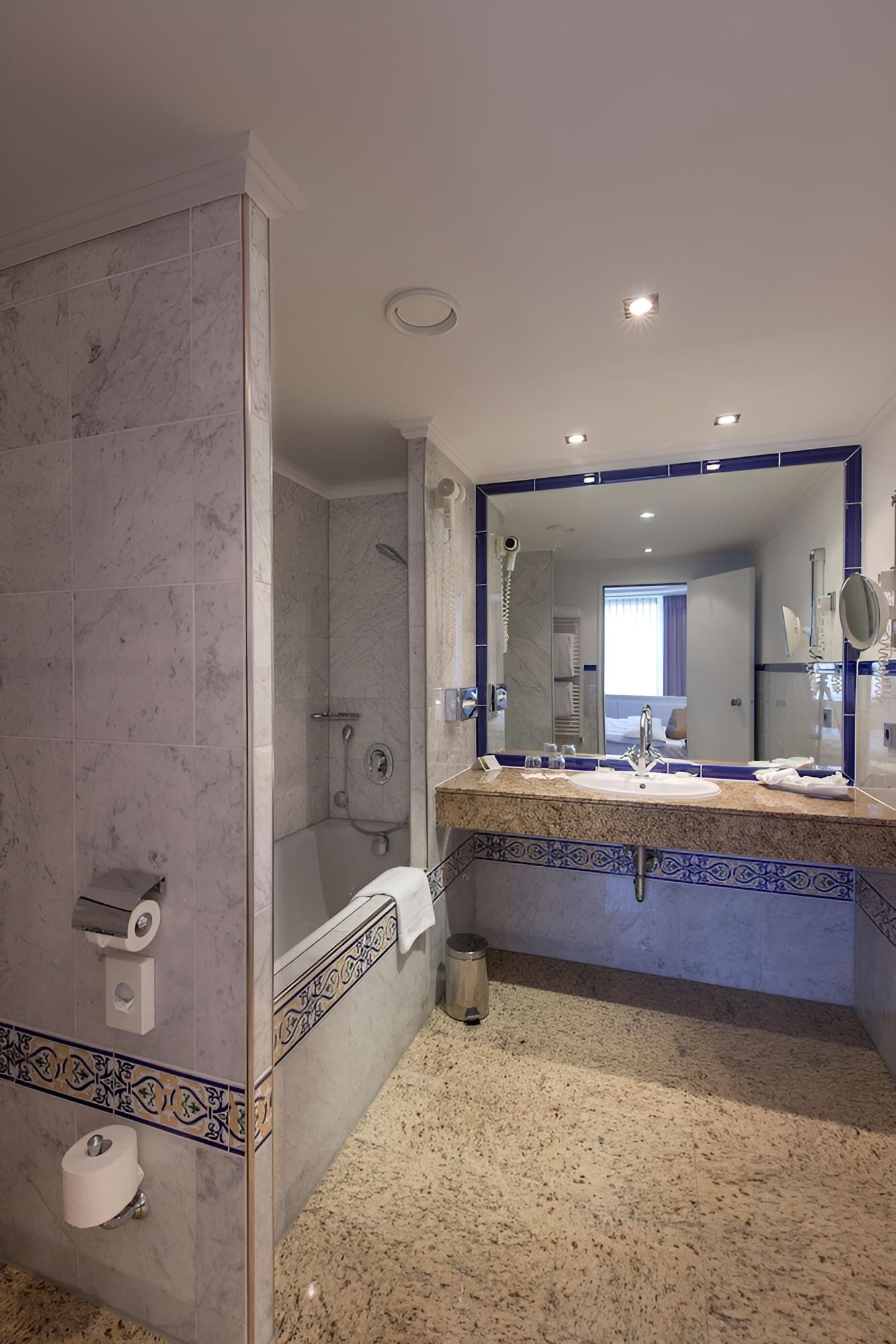 Stuttgart Vacations - Plaza Kongresshotel Europe Stuttgart - Property Image 88