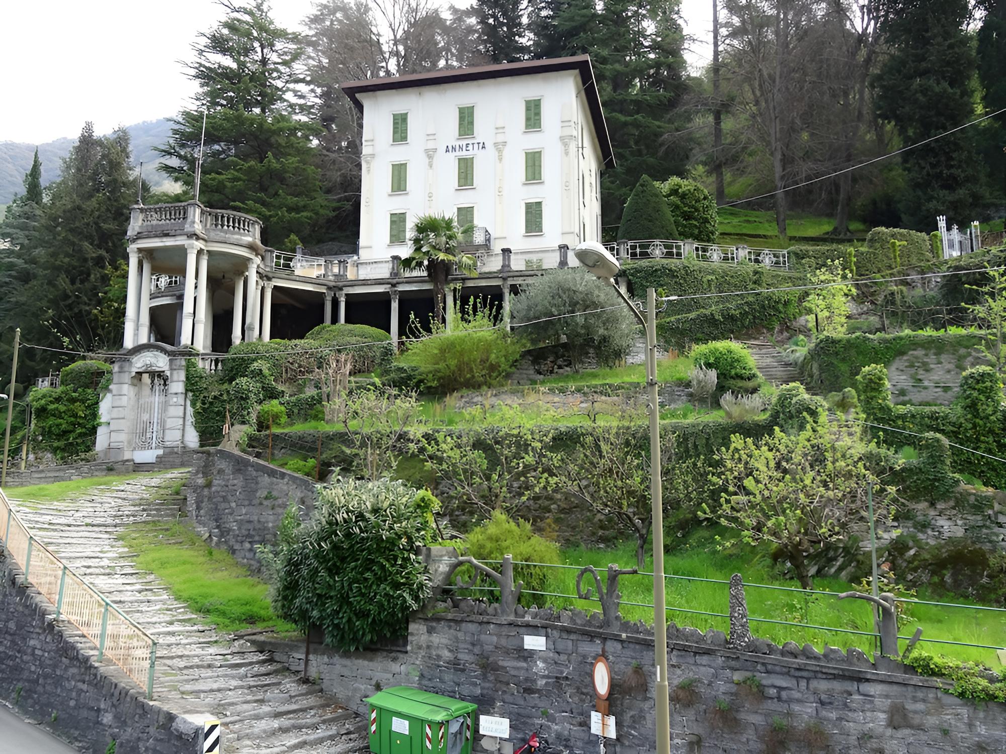 Le Finestre sul Lago