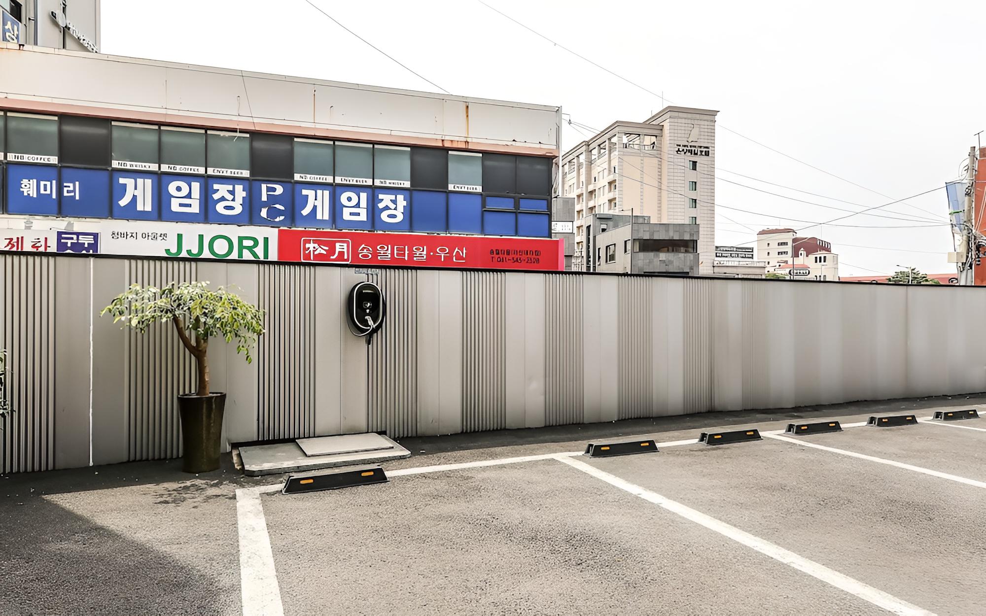Asan Hotel Cube