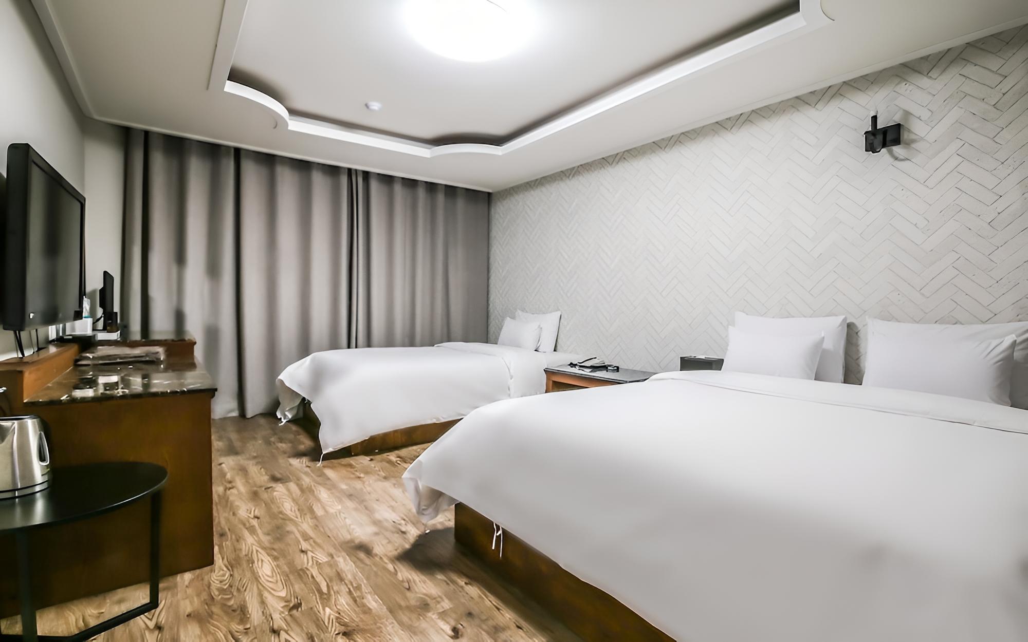 Daejeon Yuseong May Hotel