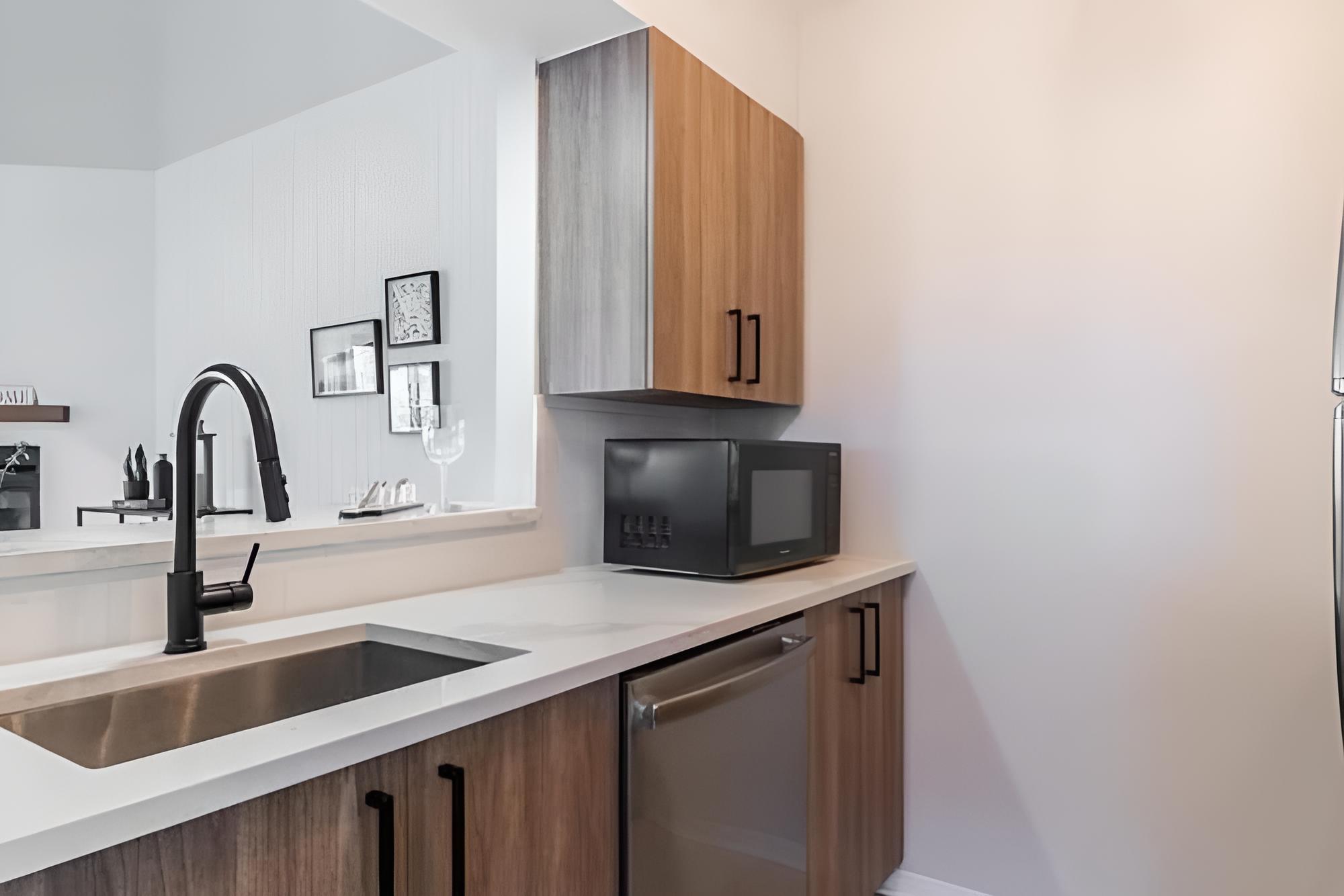 Hôtel du Lac - Image 2