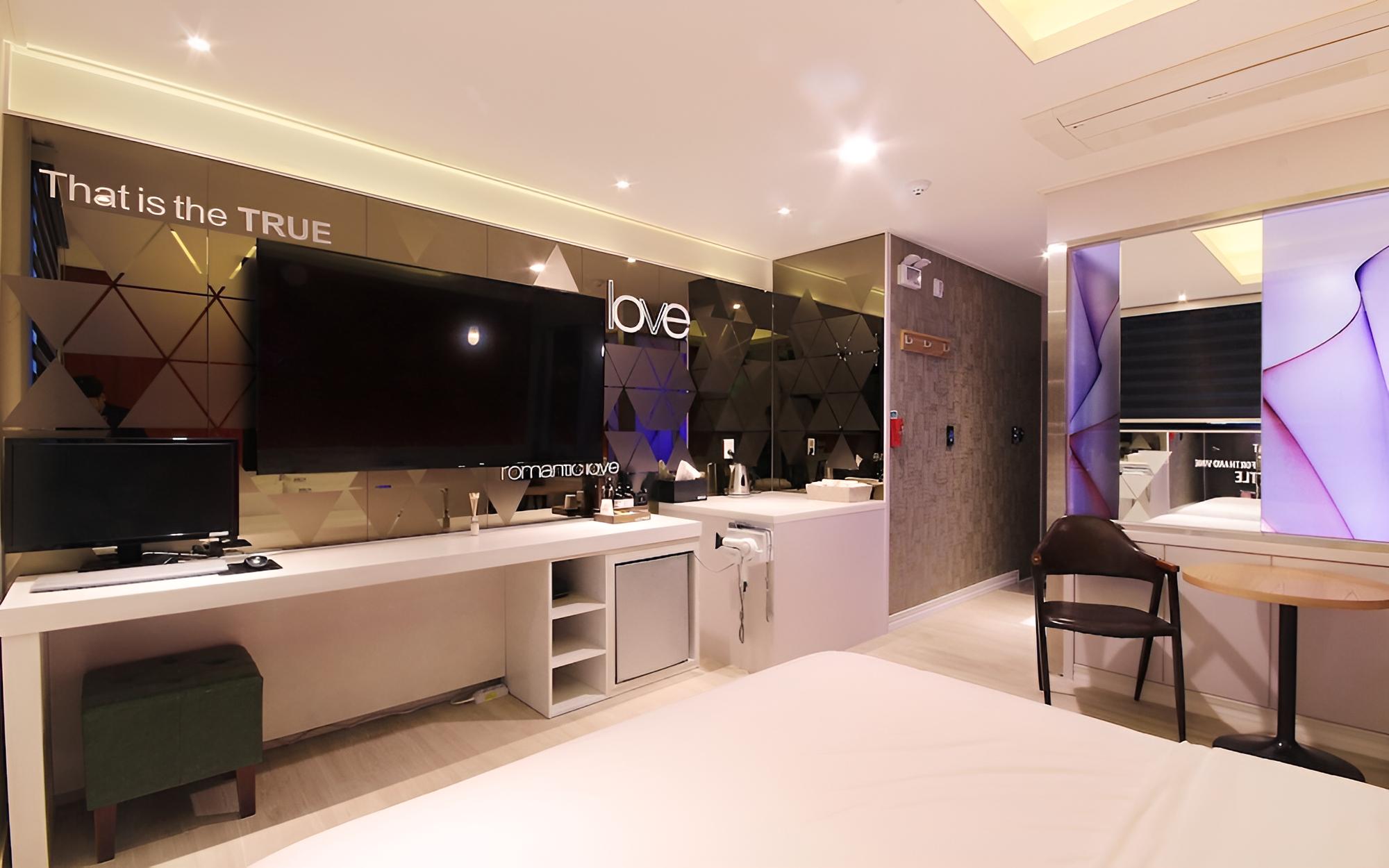 Ulsan KTX Station Hotel Foss