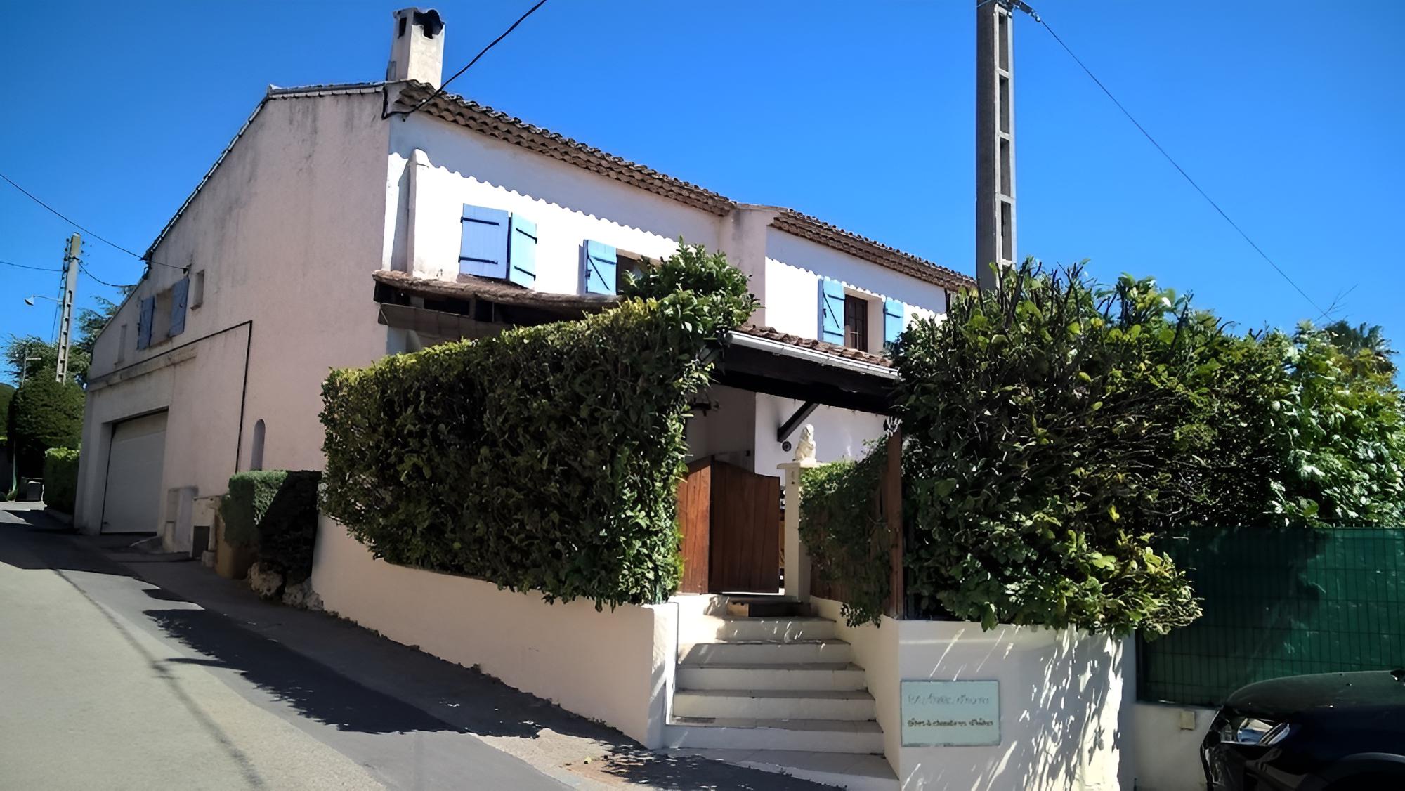 Photo 42
