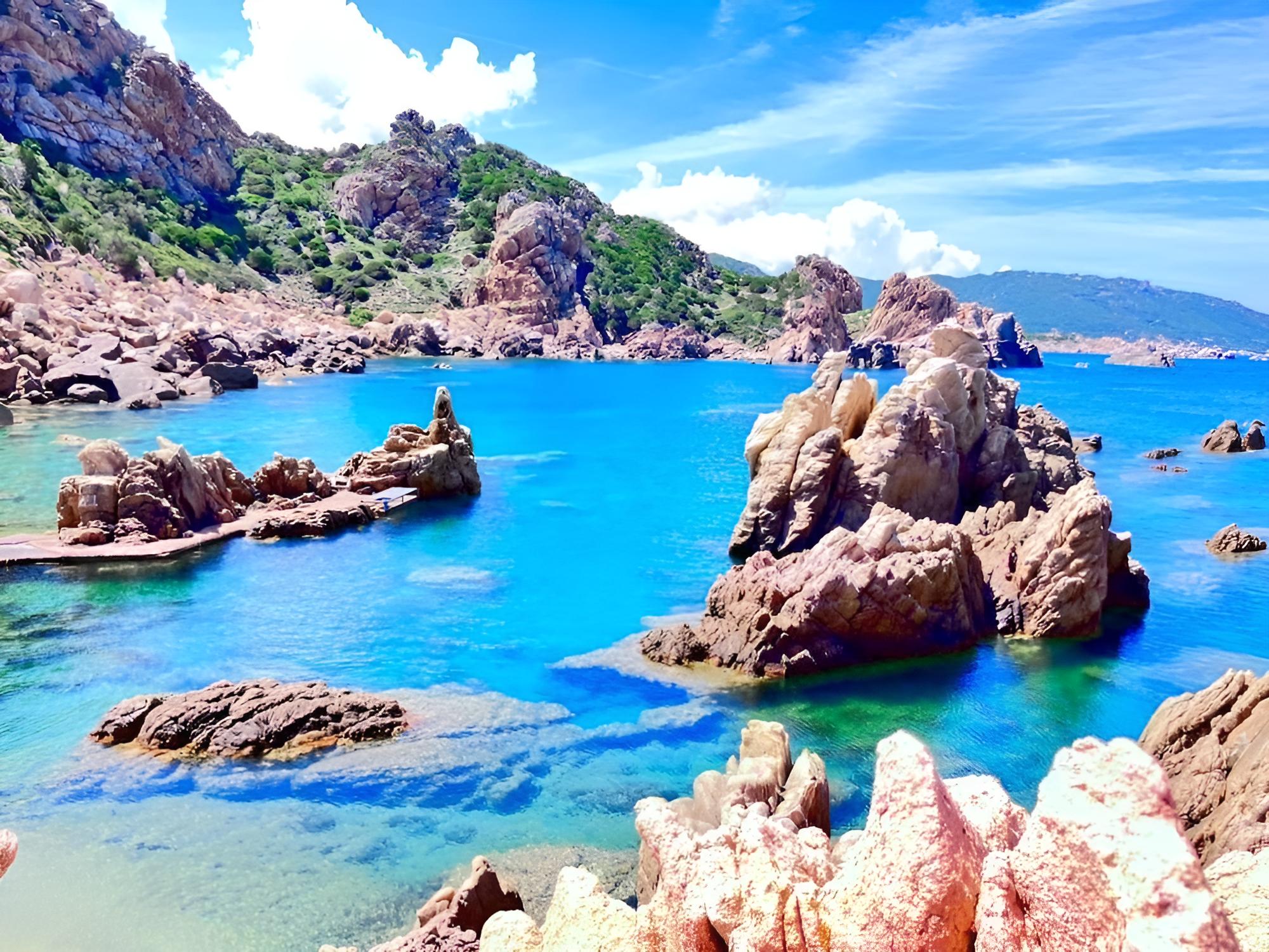 Breathtaking Views few Steps From the sea