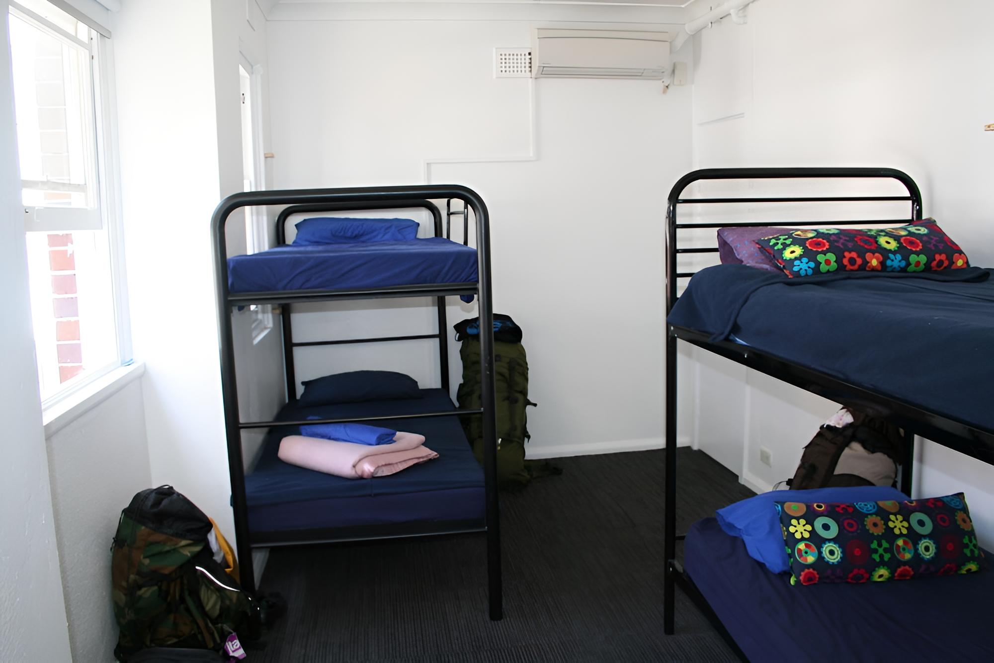 Zing Backpackers