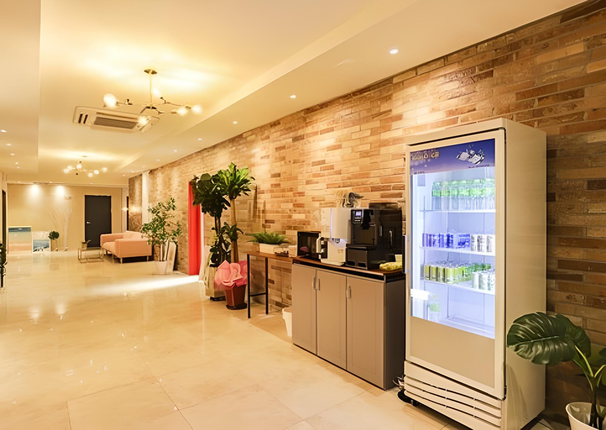 No.25 Hotel Ansan Branch