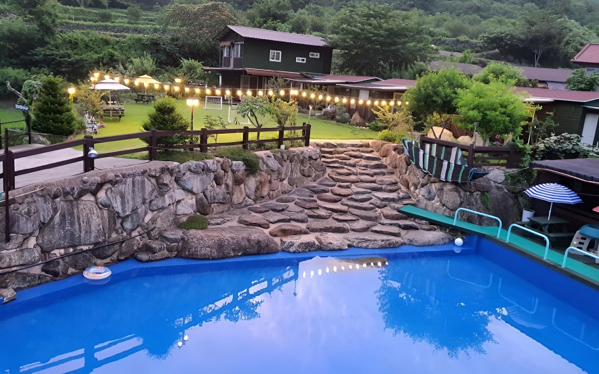 Hadong Sansuae Pension