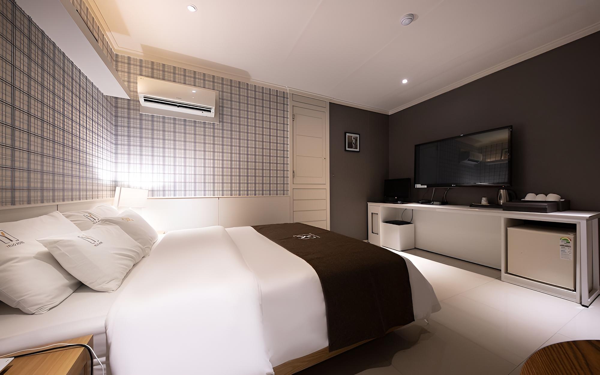 Cheongju Yellow Hotel view 2