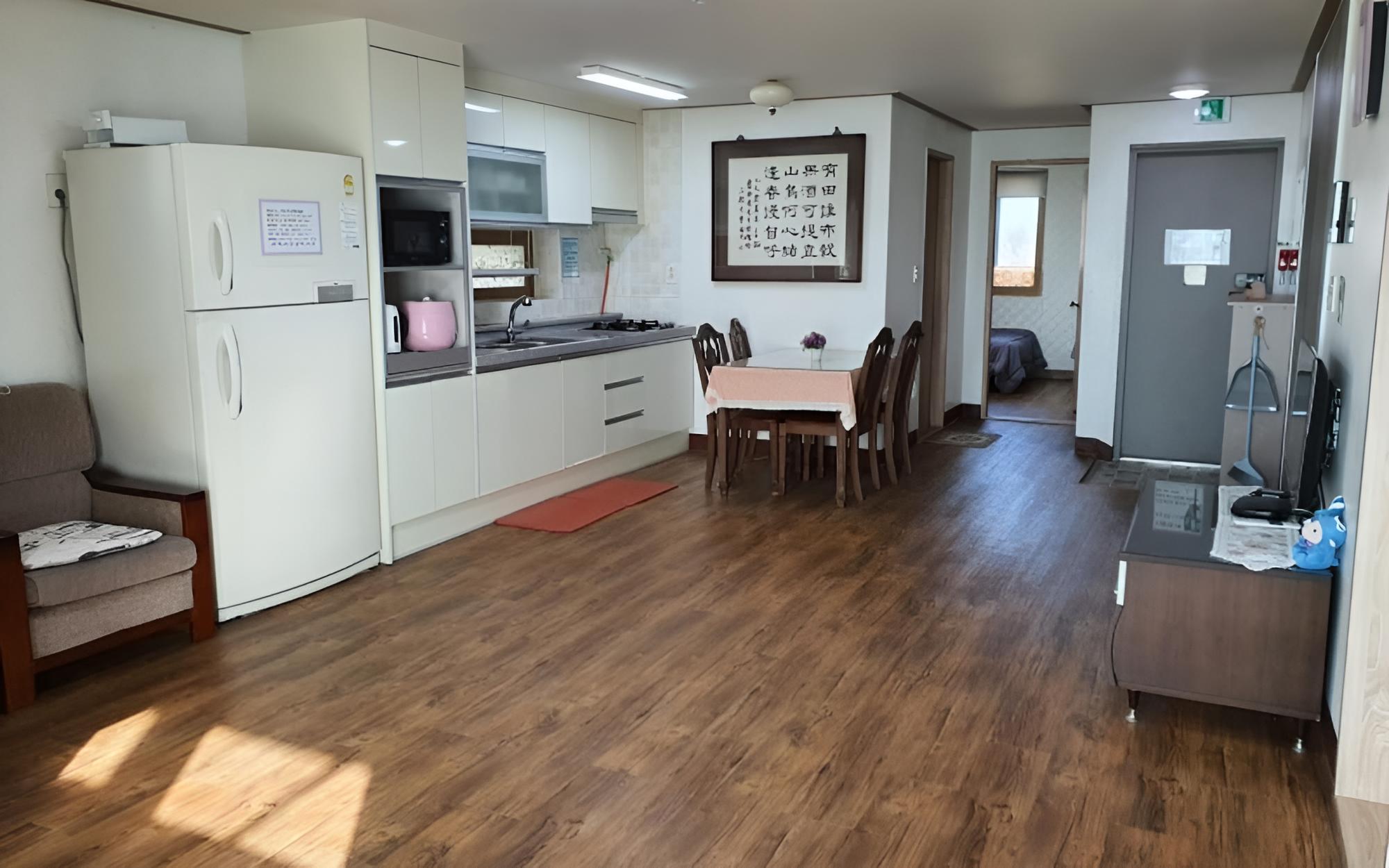 Iksan Sky Forest Pension view 5