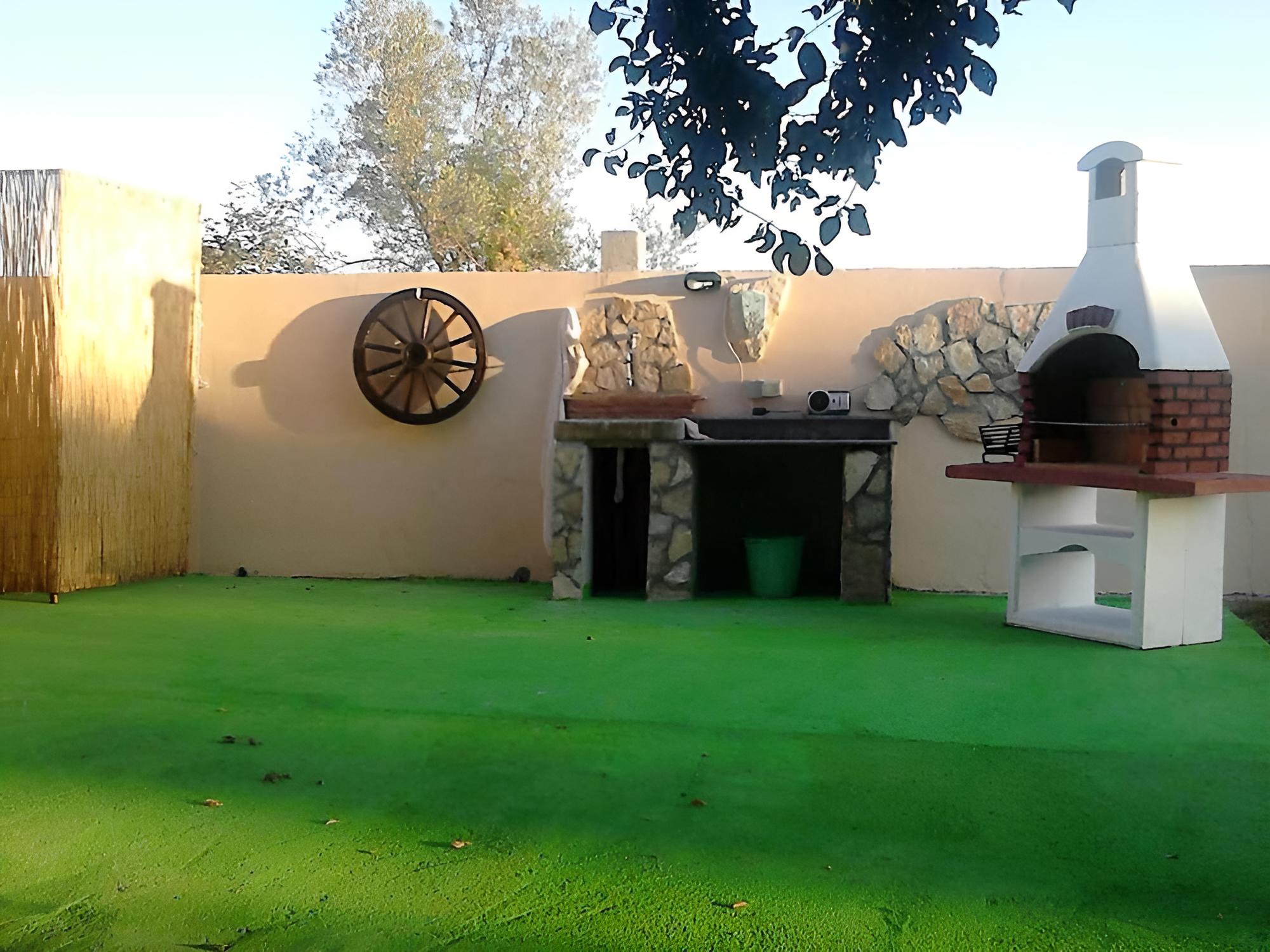 Holiday House Nar