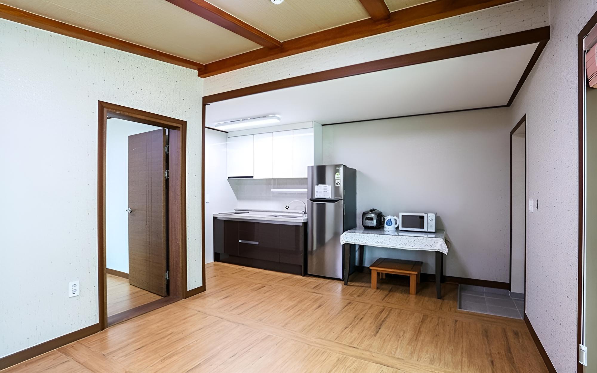 Danyang Bom Pension