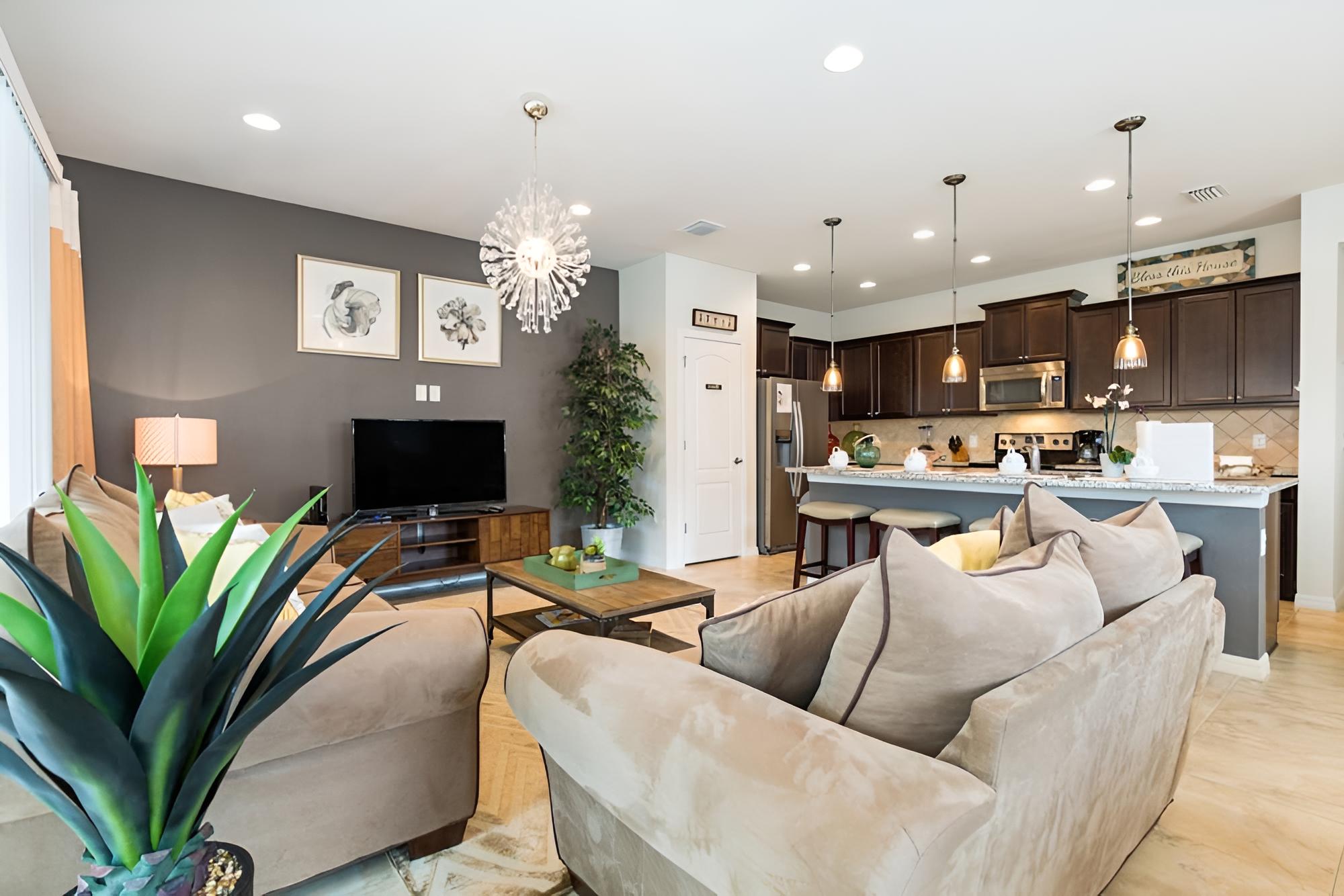 Windsor at Westside 2034 - Image 4