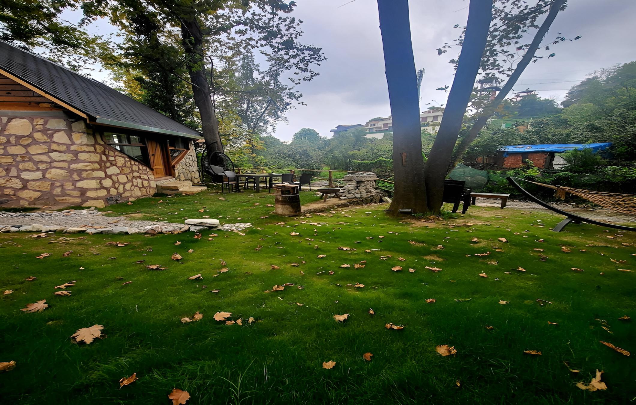 Stonehouse Surrounded by Nature in Masukiye