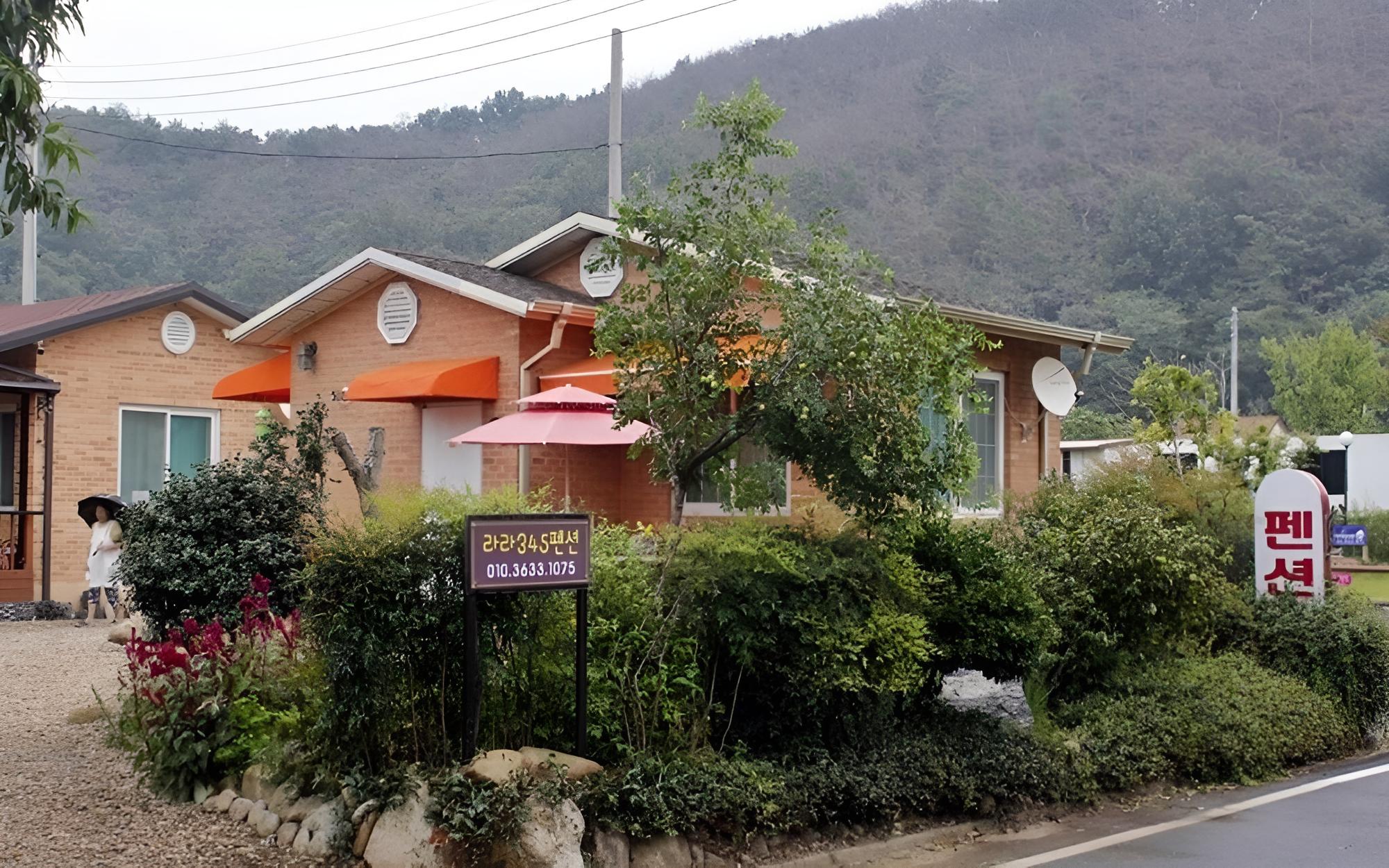 Damyang Lara 345 Pension