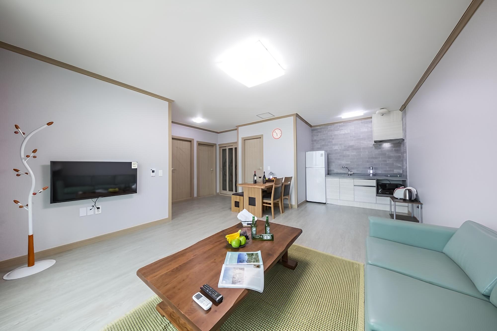 Yeosu Ailia Pension