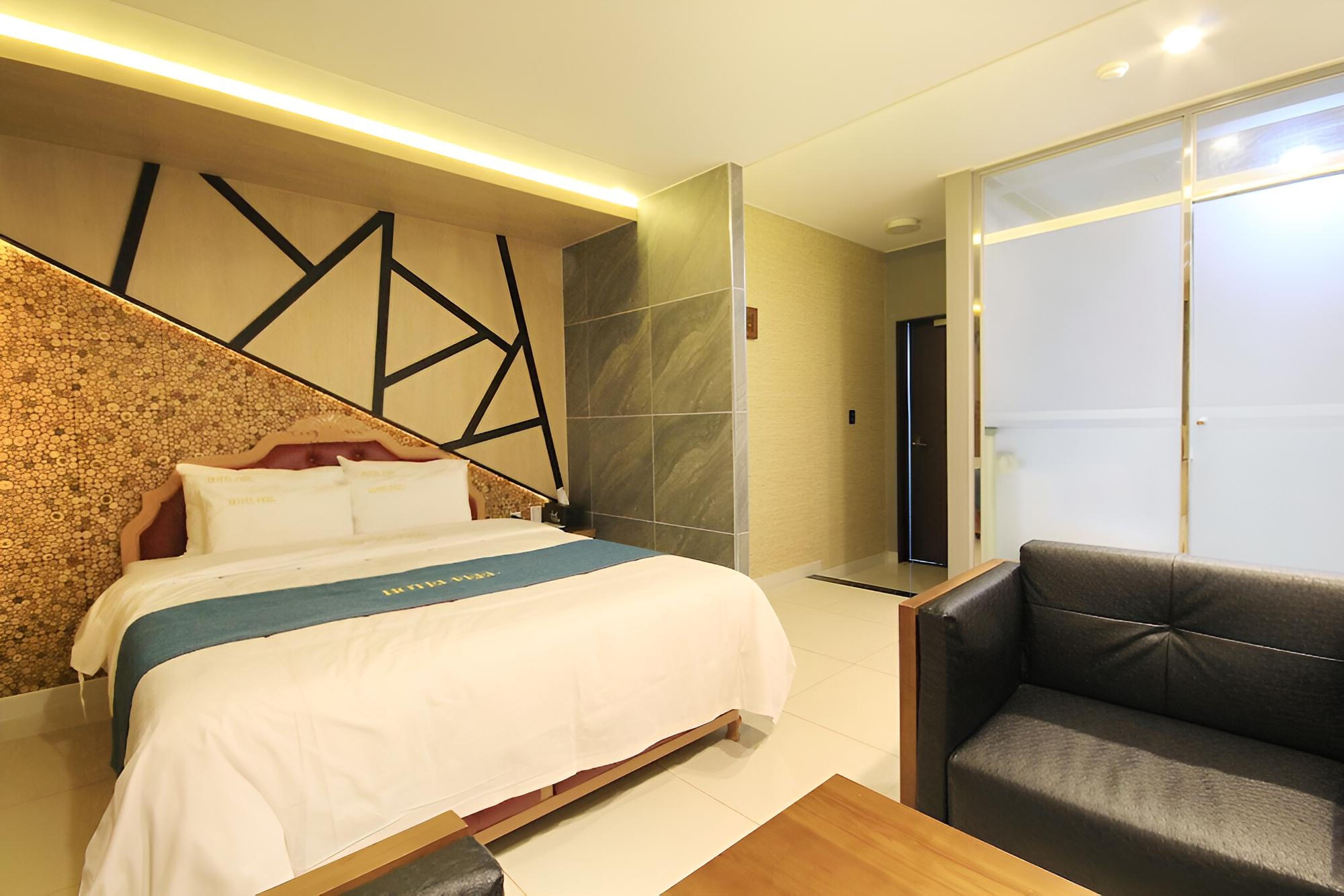 Iksan Feel Self Check-in Motel