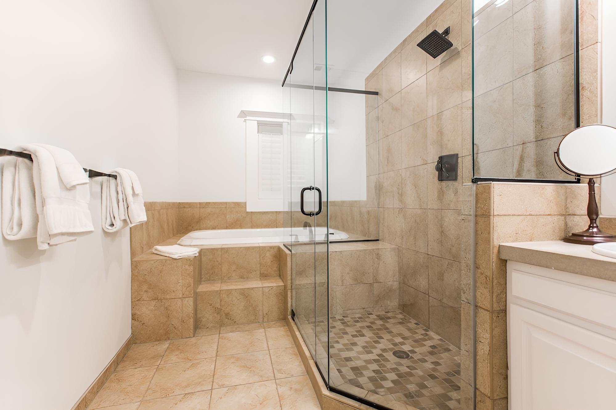 Kansas City Vacations - Oak Street Mansion - Property Image 29