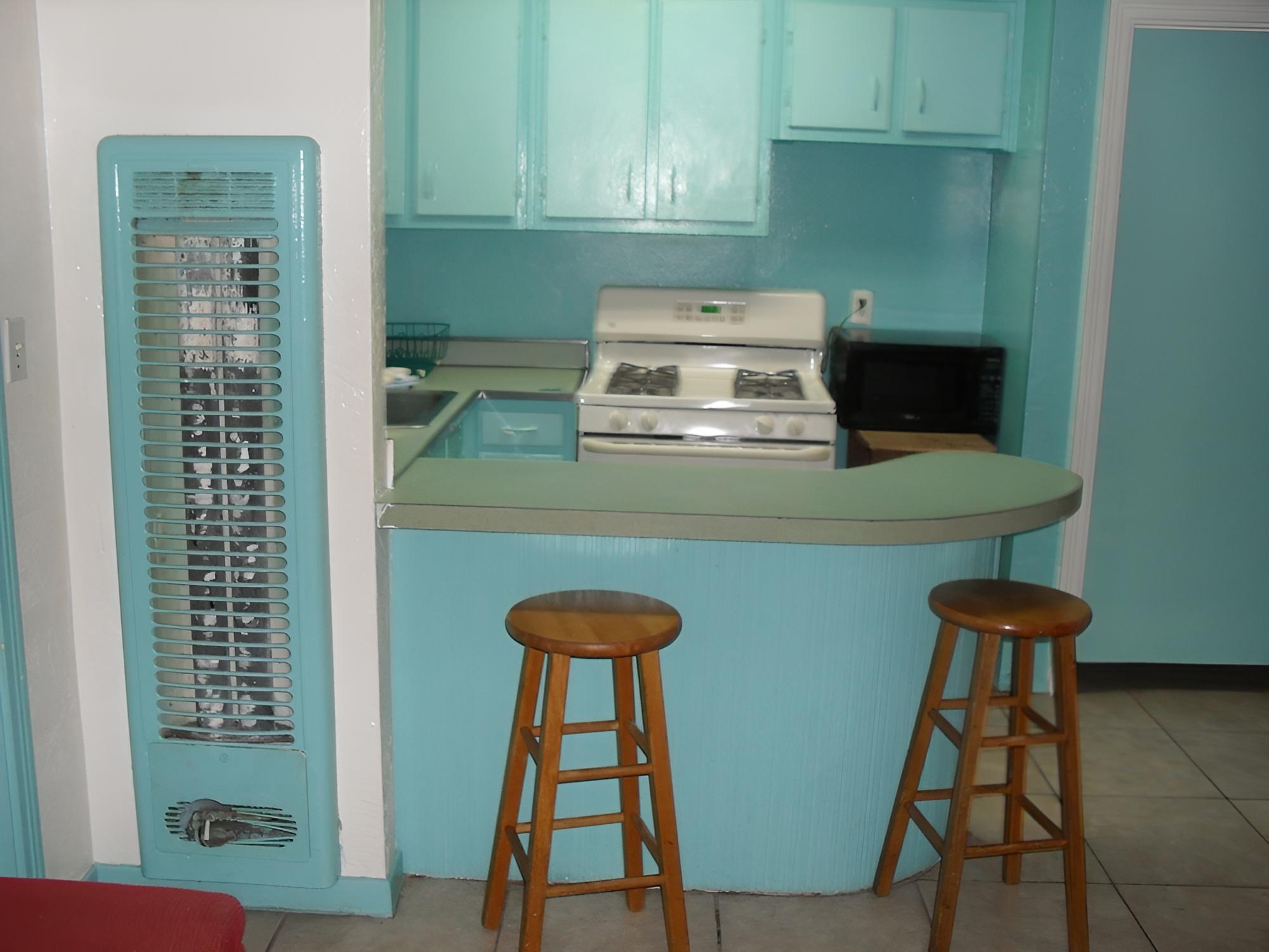 Shore Winds Motel
