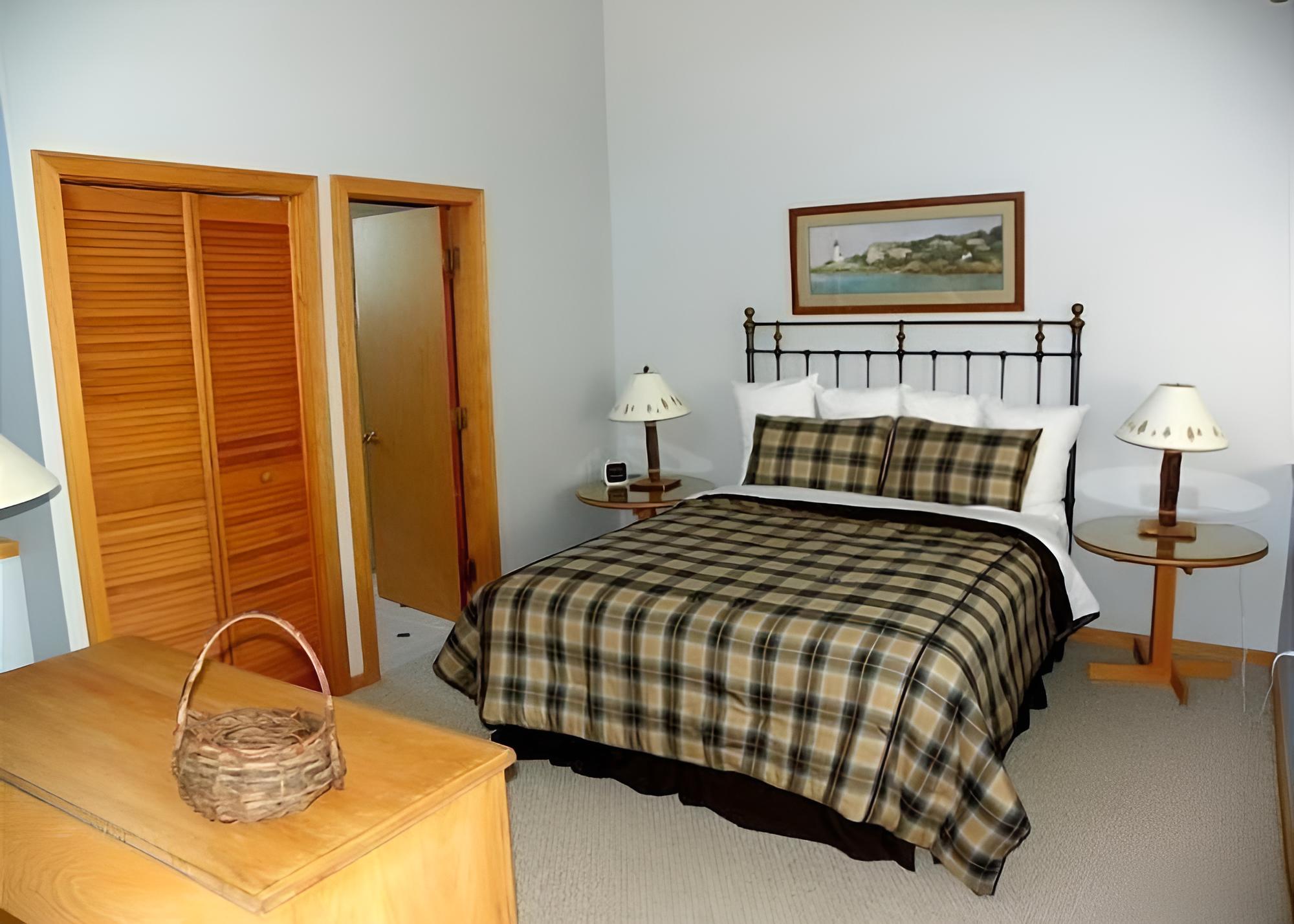 Highridge Condominiums