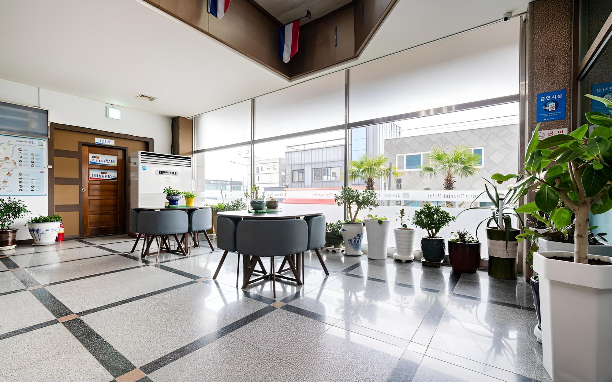 Jangheung Jinsong Tourist Hotel view 3