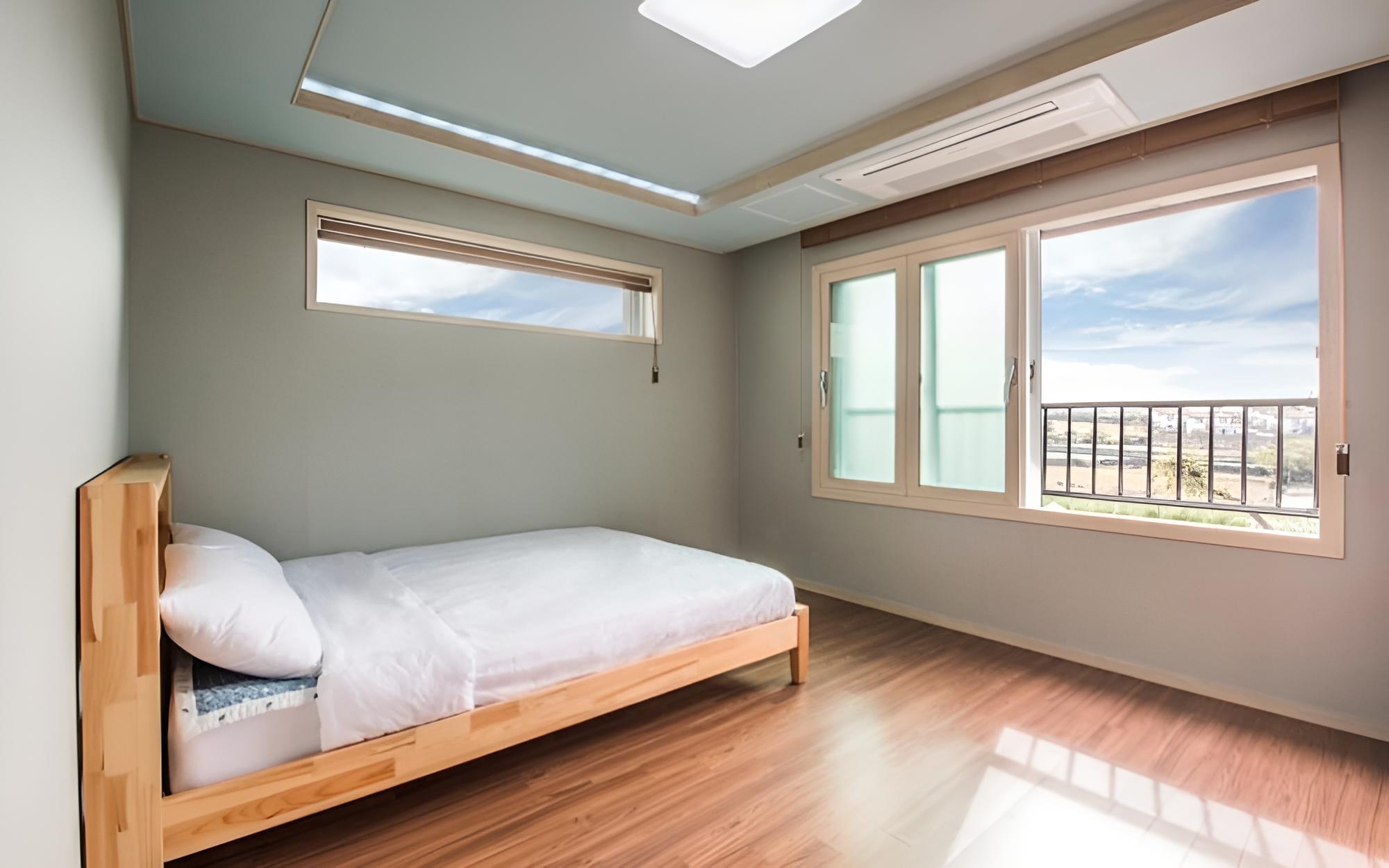 Jeju Frien Pension view 4