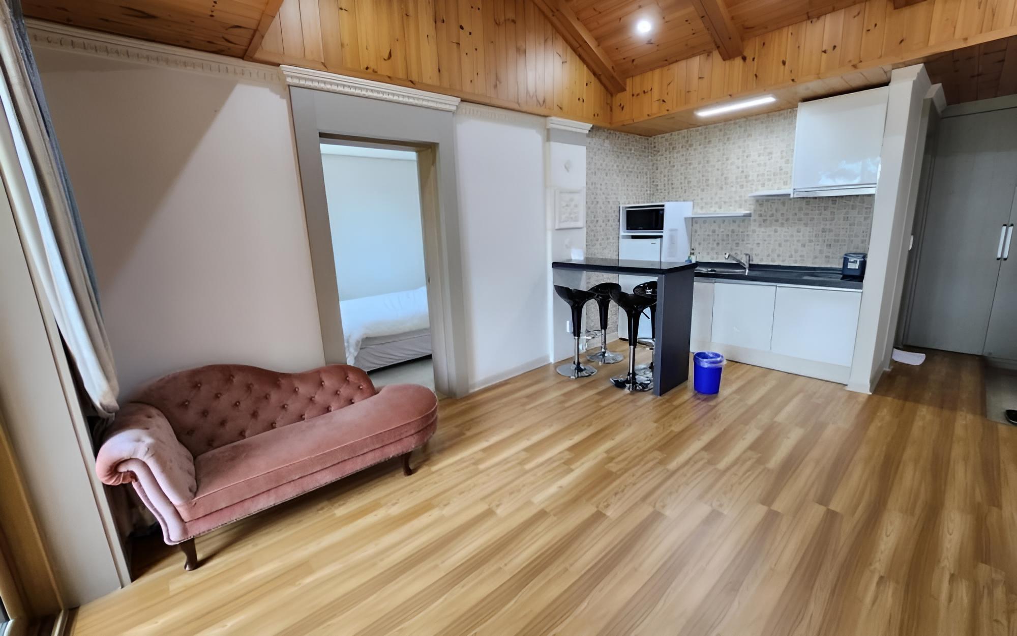 Taean Golden Wave Pension