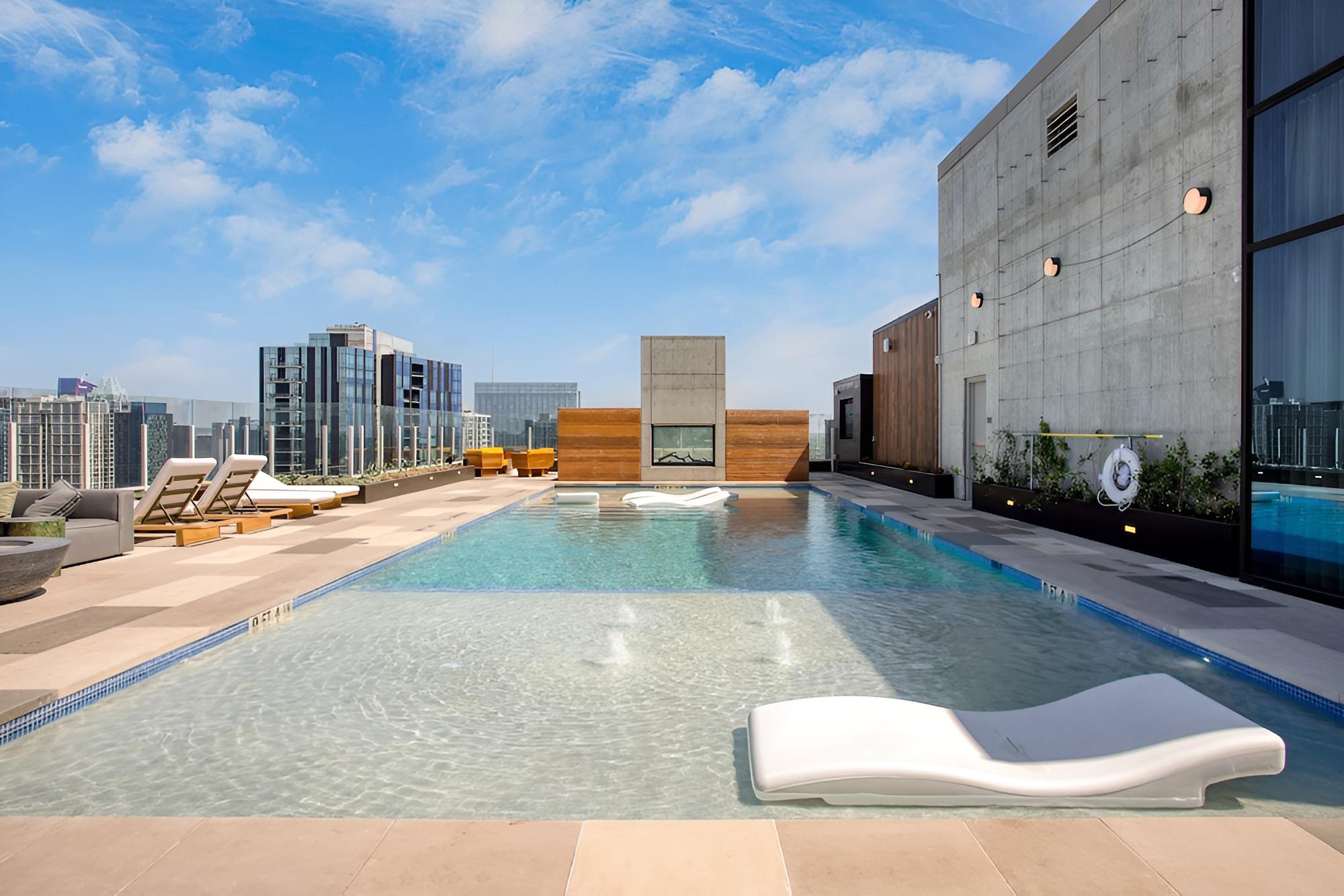 Majestic by Avantstay Brand New Condo in Austin w/ Amazing Amenities!