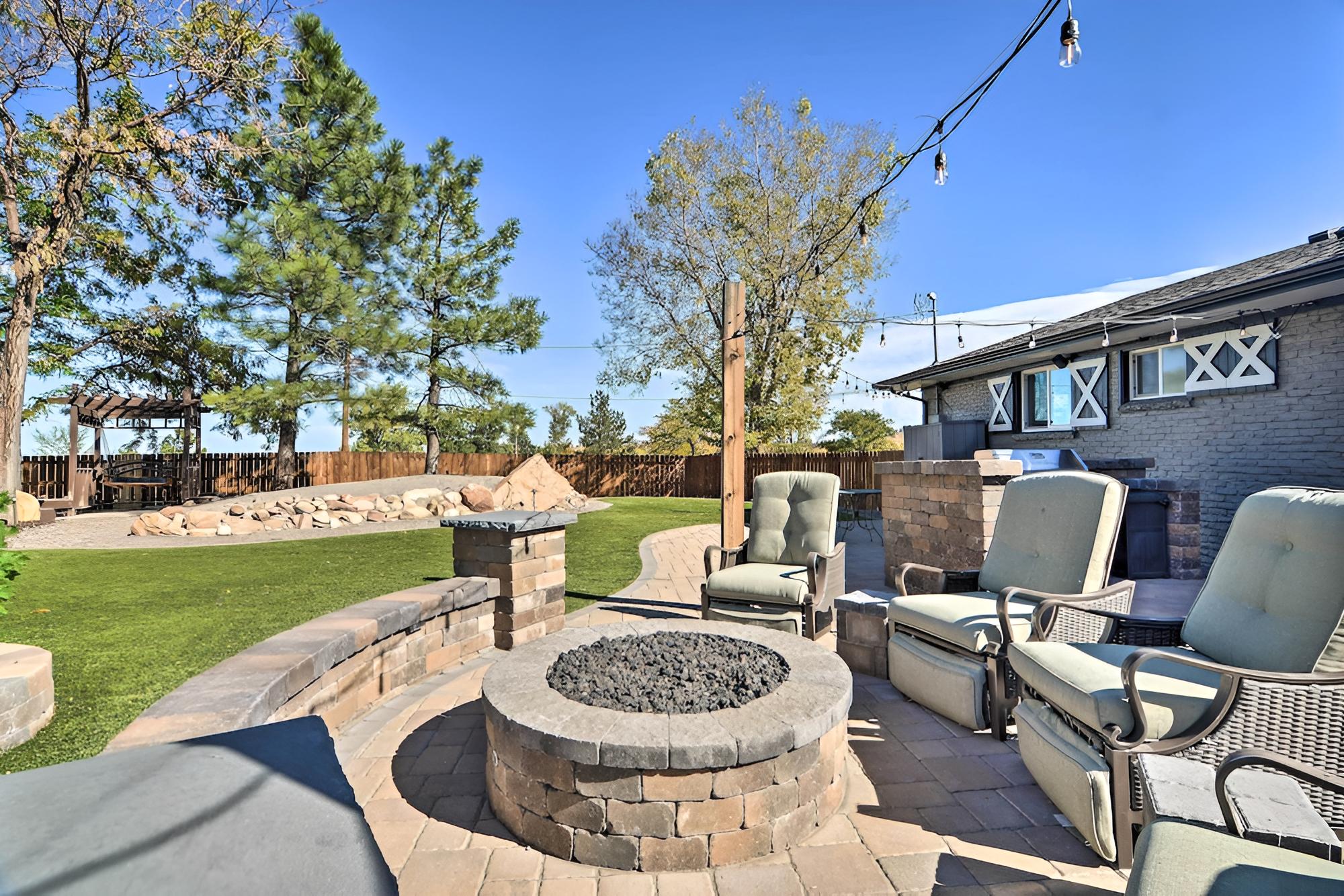 Family-friendly Home w/ Back Yard & Game Room!