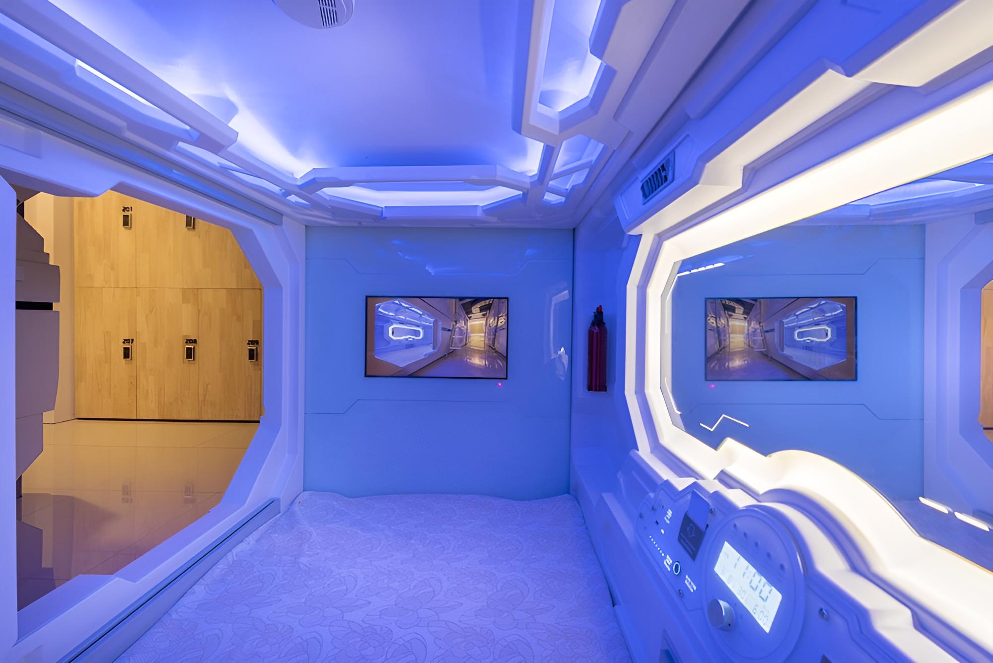 Hi Capsule Pattaya - Adults Only