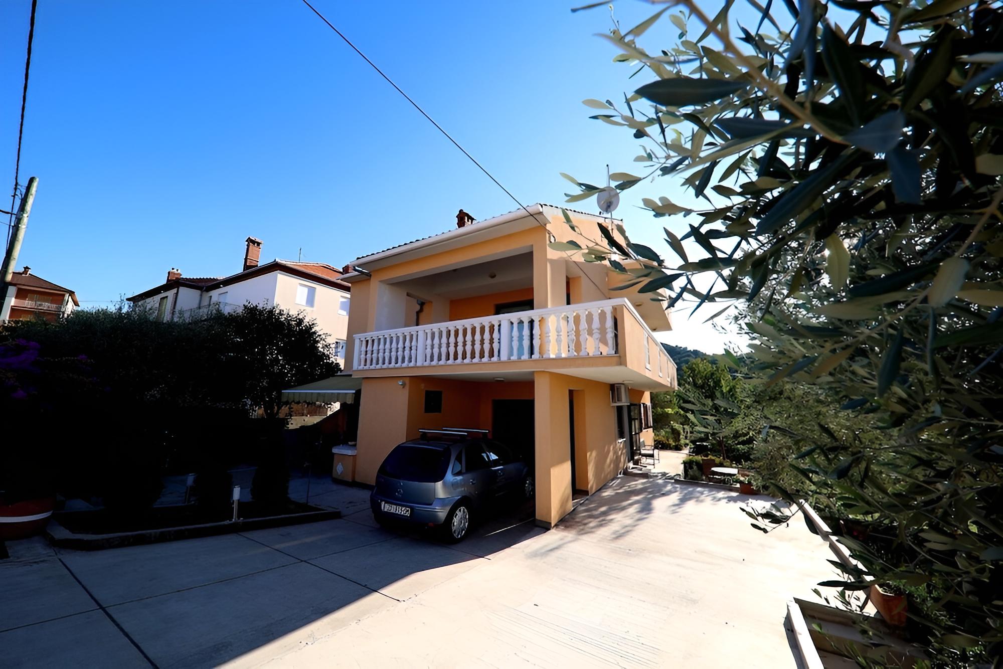 Gašpe - Garden Terrace - A1