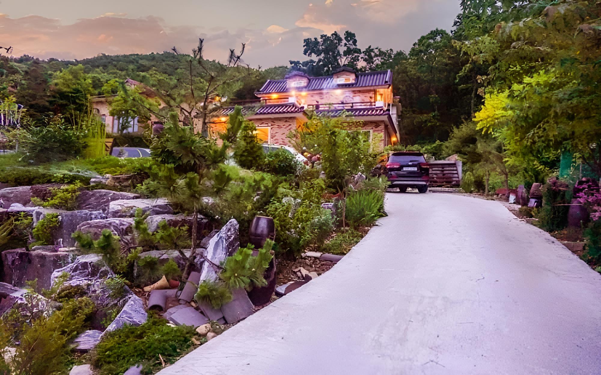 Gwanghwado Badatgae Sanjang Pension view 2