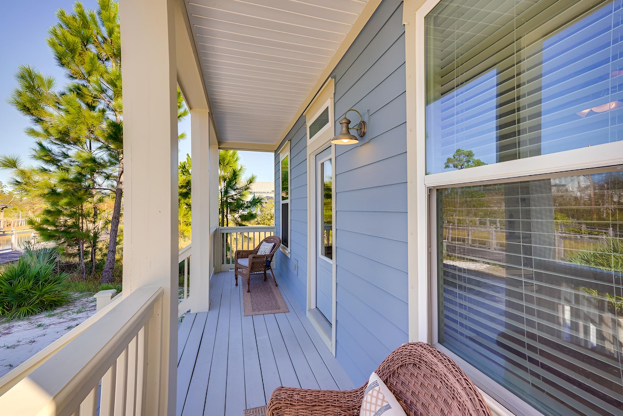 Beachy Port St Joe Home: On-site Boardwalk Access!