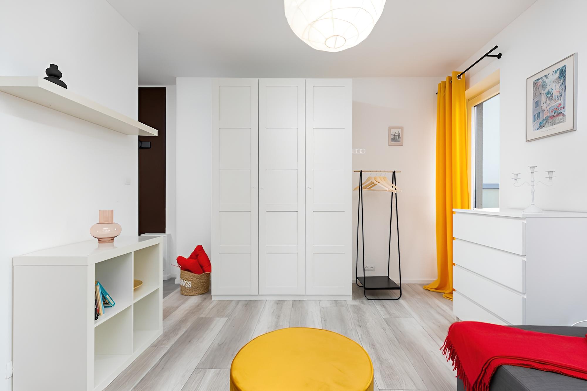 Studio Majewskiego Warsaw by Renters