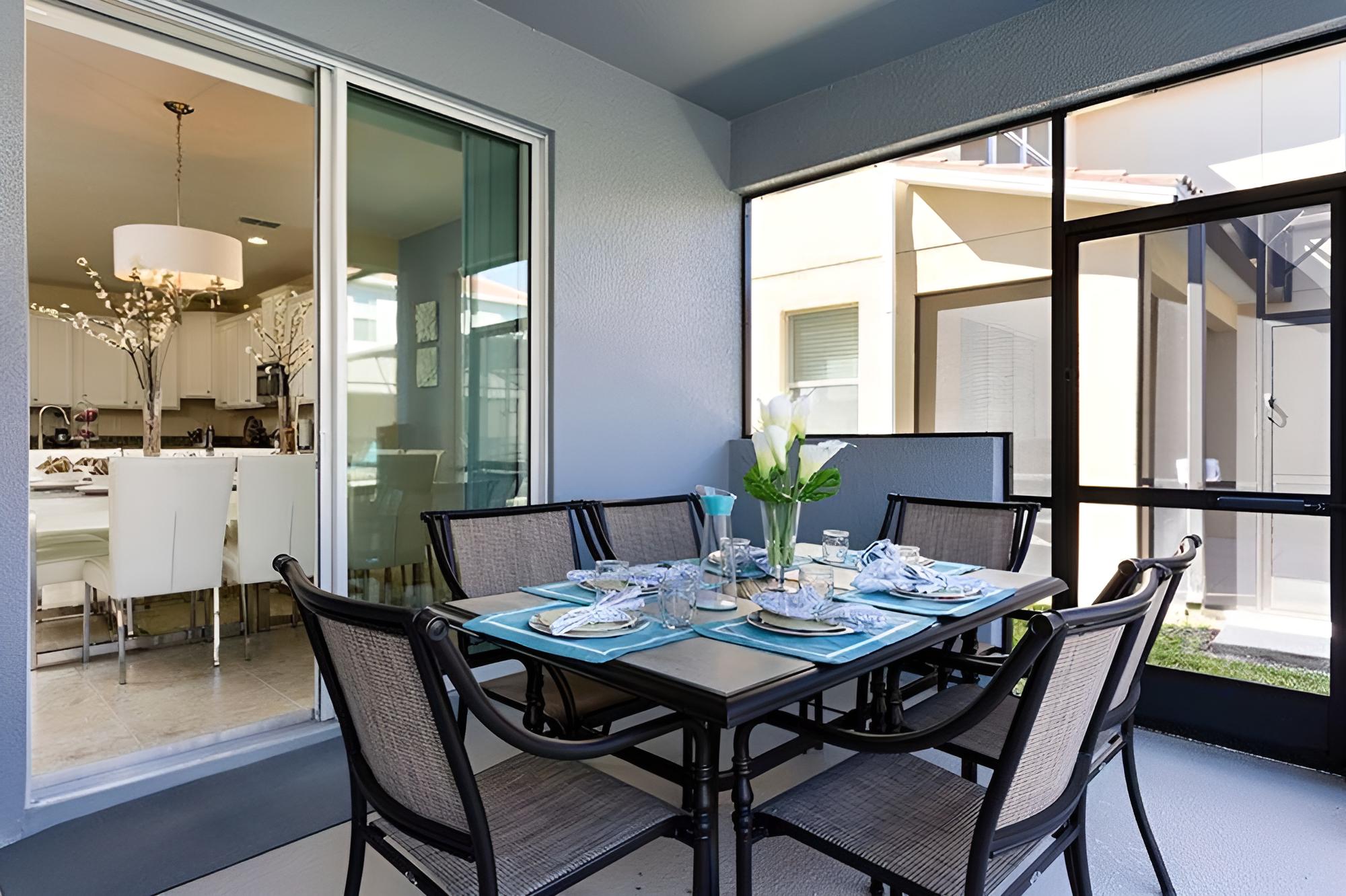 Paradise Palms 2934