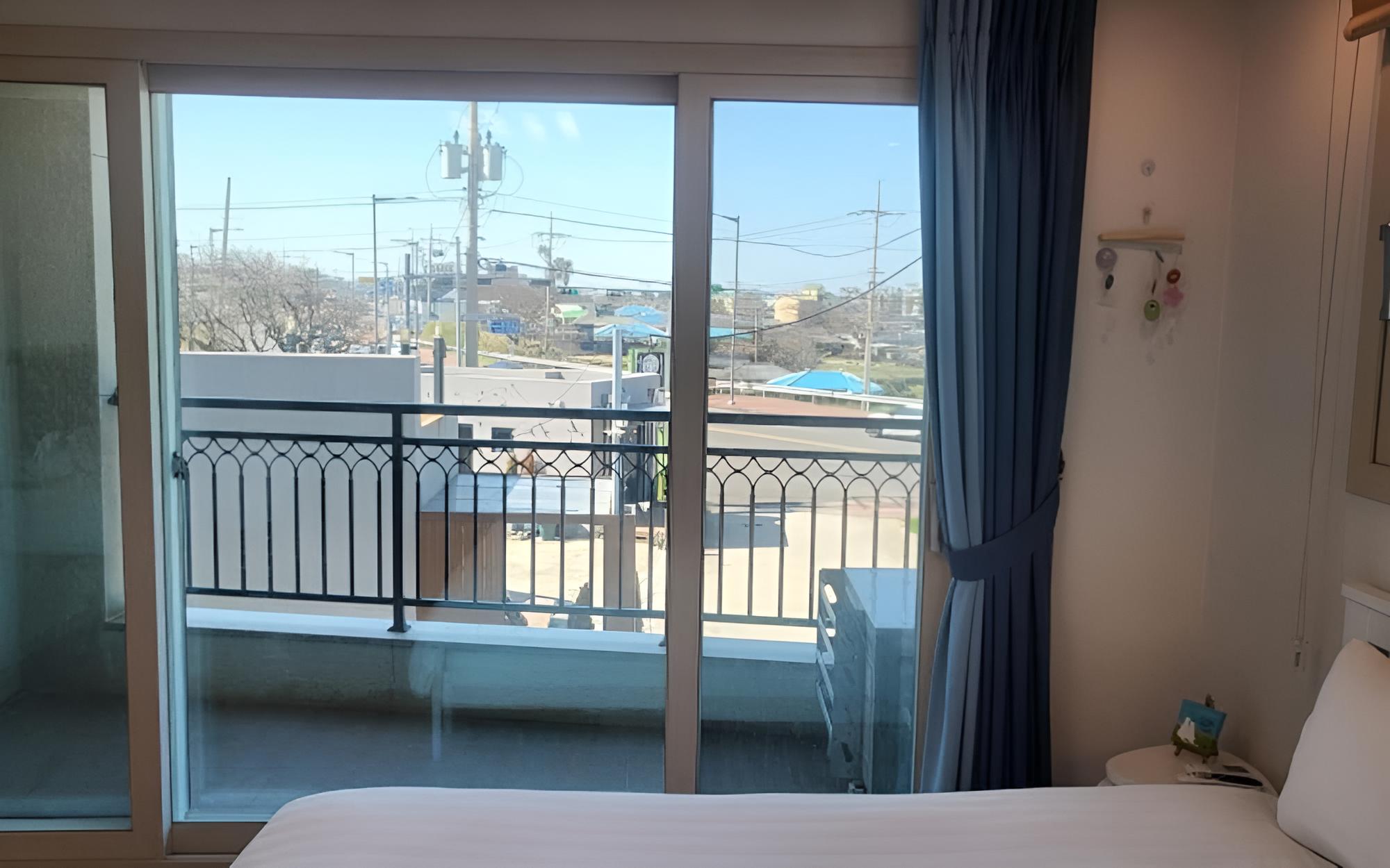 Jeju Wani-class Pension