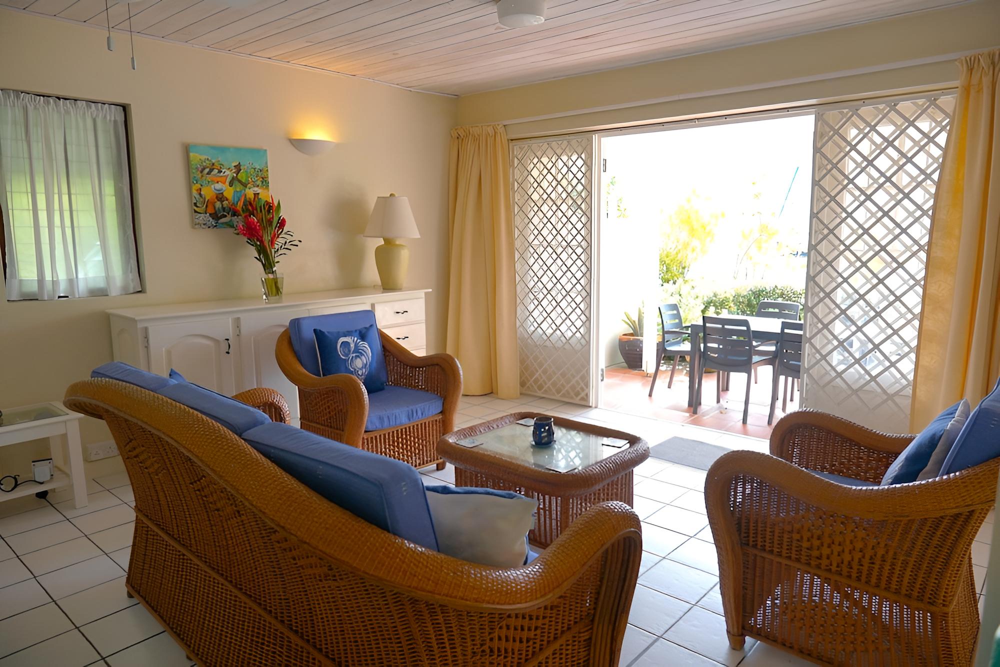 Admiral's Quay #5 - Comfortable Townhouse 3 Bedroom Townhouse by RedAwning