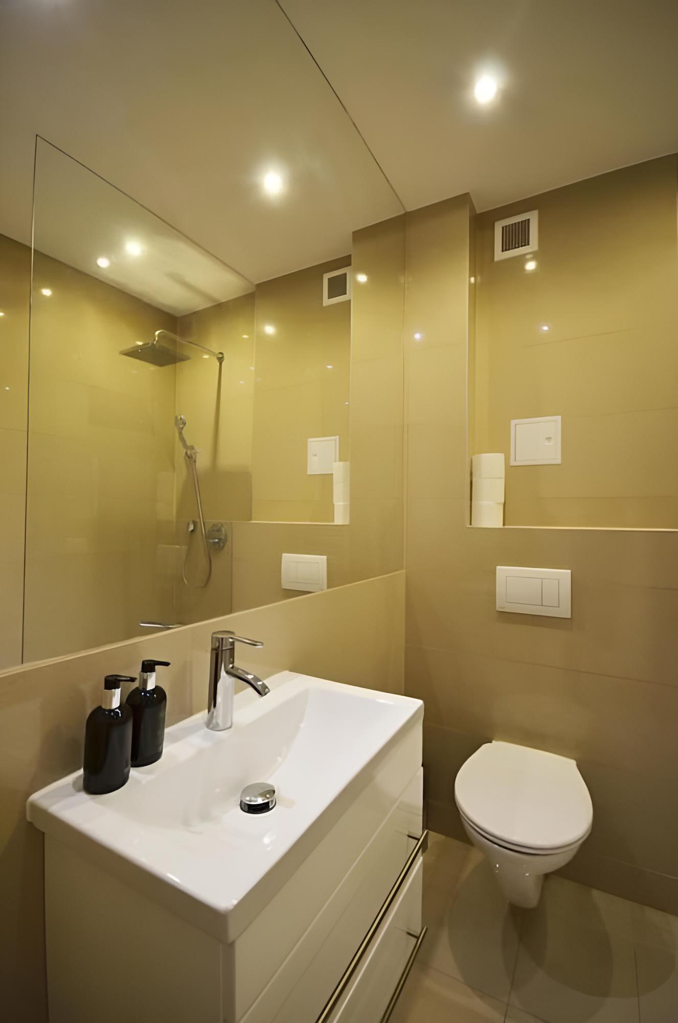 The Opera City Center Suite